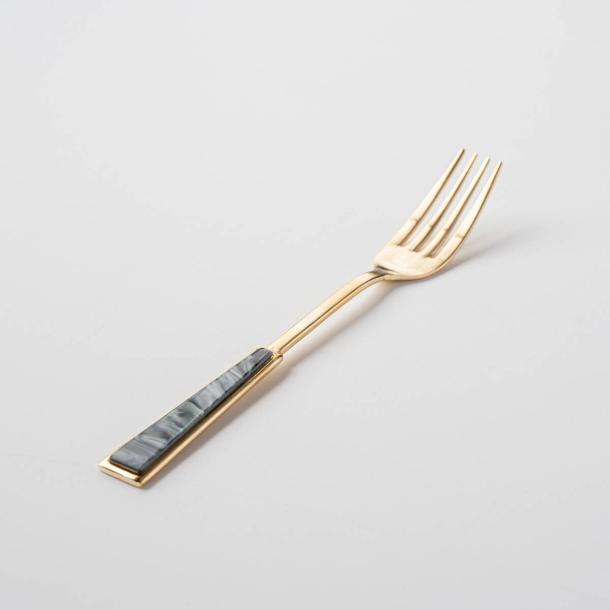 Tsubame Sanjo Gold Dinner Fork Set - 3 Elegant Color Options | Premium Japanese Stainless Steel Cutlery | Perfect for Fine Dining, Wedding Gifts & Home Entertaining