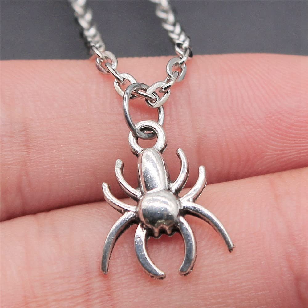 WYSIWYG Flying Insect Pendant Necklace for Women - Elegant Chain Jewelry Accessory for Everyday Wear, Parties & Gifts