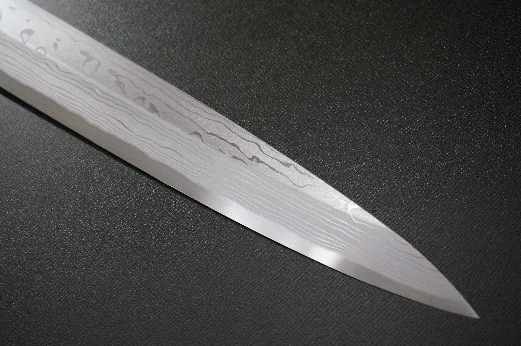Premium Kanetsune Seki SHIROGAMI White Steel Damascus 11-Layer Yanagiba Sushi Knife - Handcrafted Japanese Chef Knife for Sashimi, Sushi & Precision Cutting