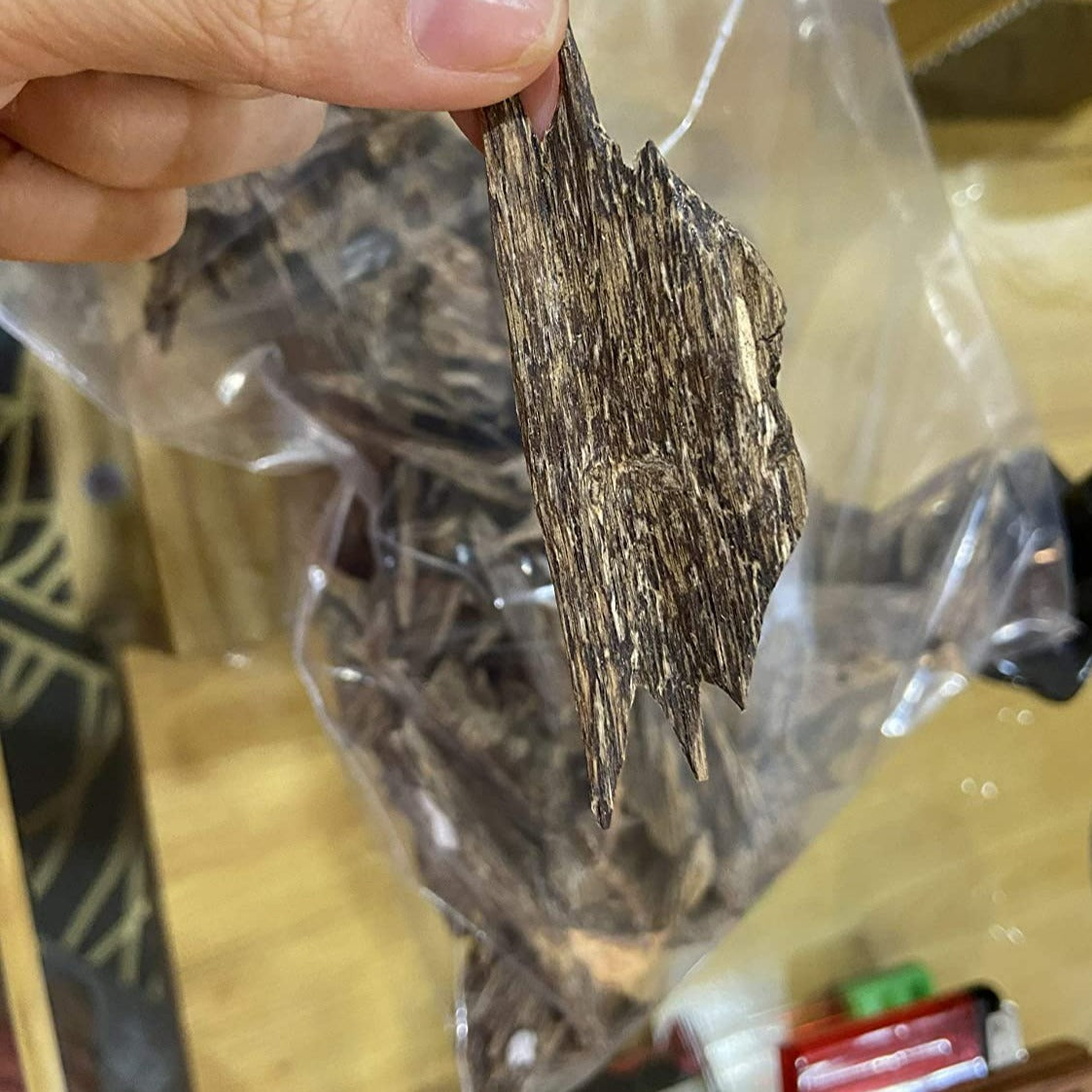 Premium Wild Agarwood Chips Incense - 100% Natural Aloeswood Grade A+++ (50g) | Directly Sourced from Quang Nam, Vietnam | Perfect for Meditation, Aromatherapy & Spiritual Ceremonies
