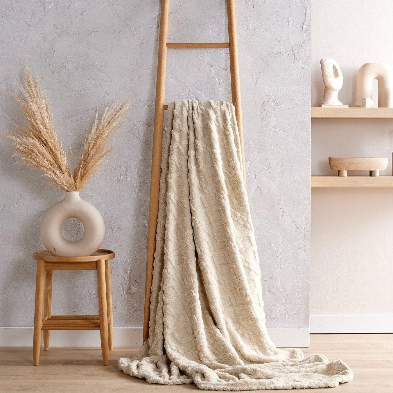Cozy Cable Knit Jacquard Throw Blanket - Soft Stone Color for Sofa, Bed & Winter Warmth - Perfect for Home Decor & Gift Giving