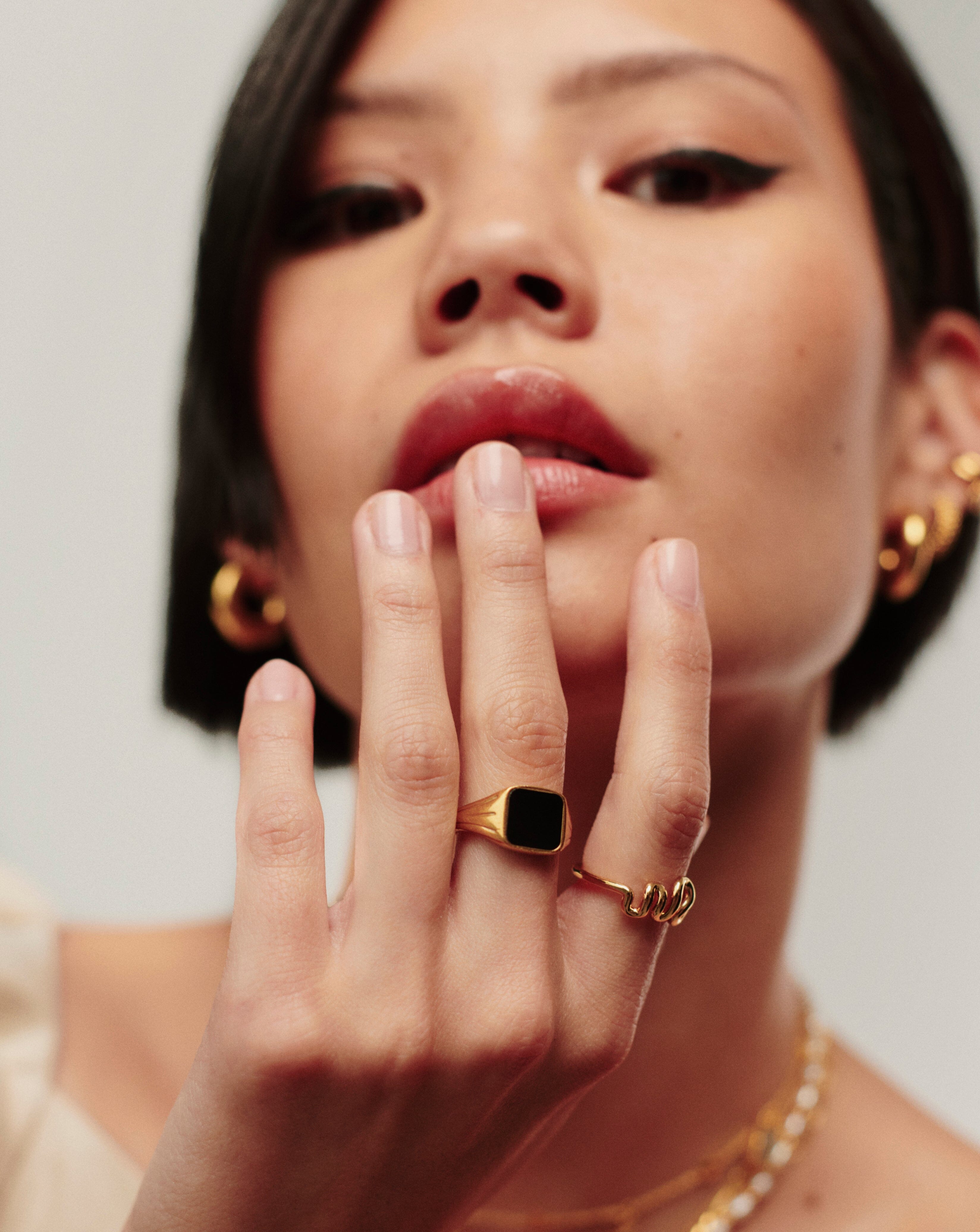 Lucy Williams Square Signet Ring - 18k Gold Vermeil & Black Spinel Jewelry for Women | Elegant Stackable Ring for Everyday Wear, Gift Giving & Special Occasions