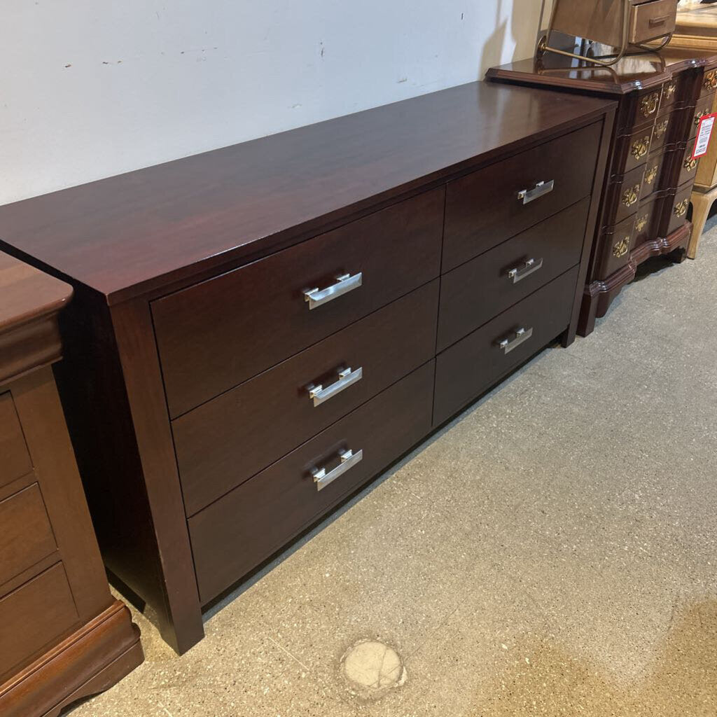 Modus Ravina 6-Drawer Dresser Chest in Cherry/Chocolate Finish - 63