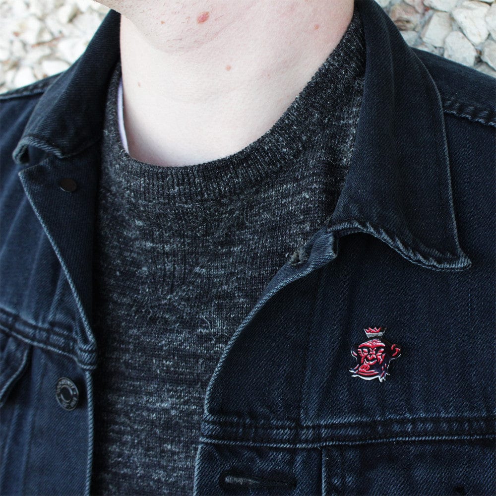 Mike Mignola's Monkey with Crown Enamel Pin - Collectible Badge for Cosplay, Backpacks & Gifts | Hellboy Artist Limited Edition Accessory