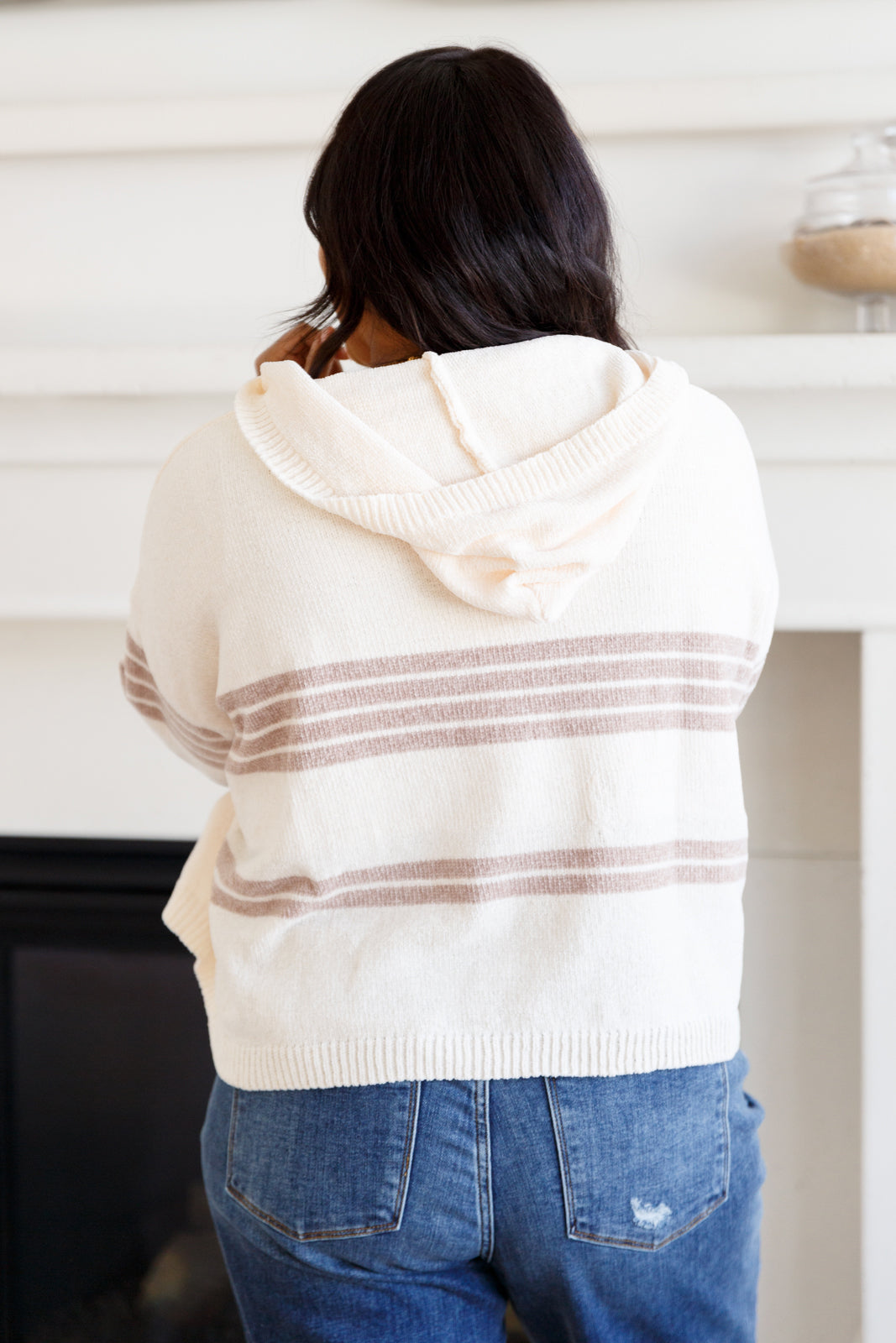 Cold Foam Striped Hoodie for Men & Women - Cozy Winter Pullover with Warm Fleece Lining | Perfect for Outdoor Activities, Casual Wear & Street Fashion