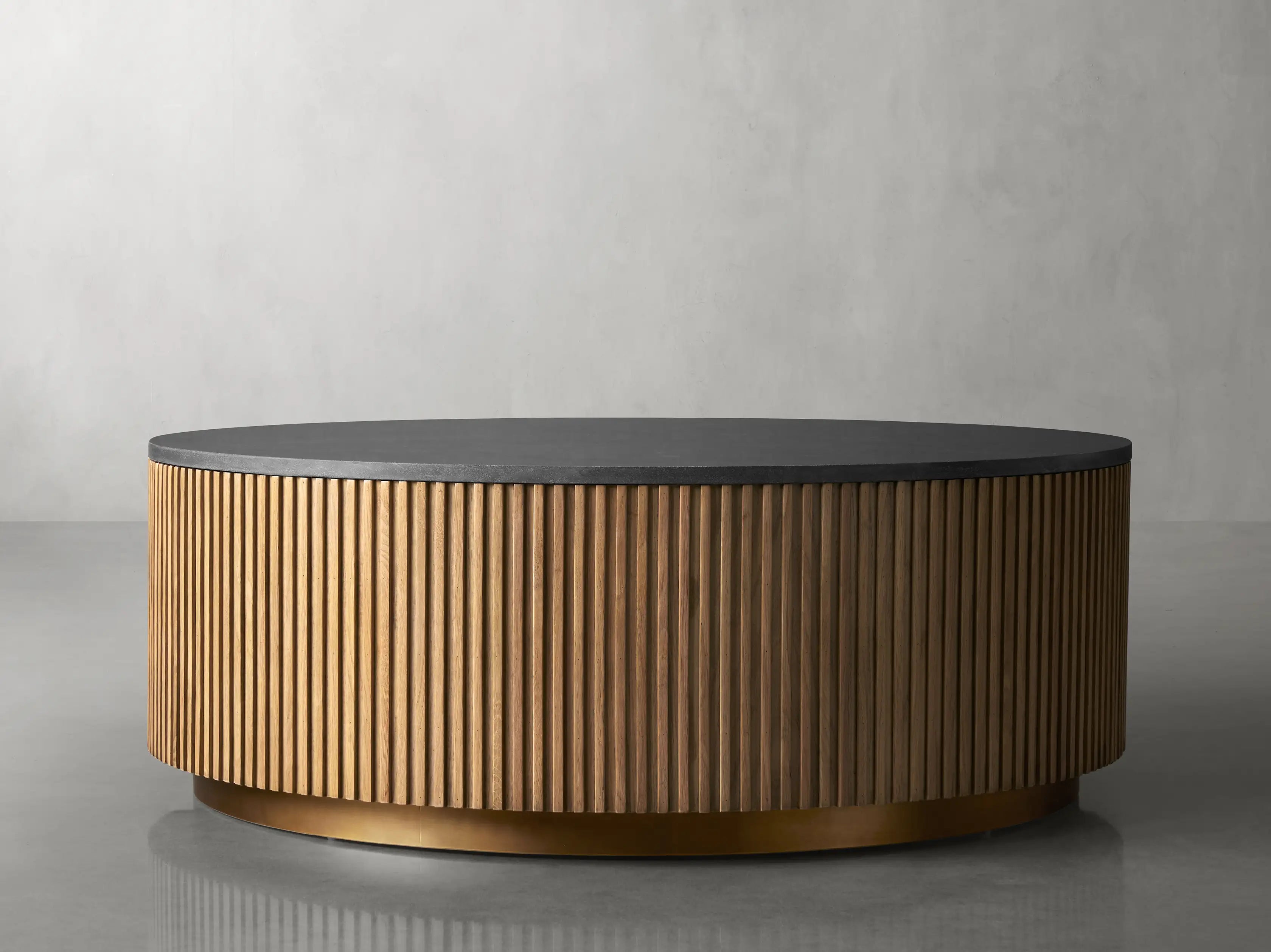 Modern Round Coffee Table - Stylish & Durable Living Room Centerpiece for Home Decor | Perfect for Small Spaces, Apartments & Cozy Gatherings