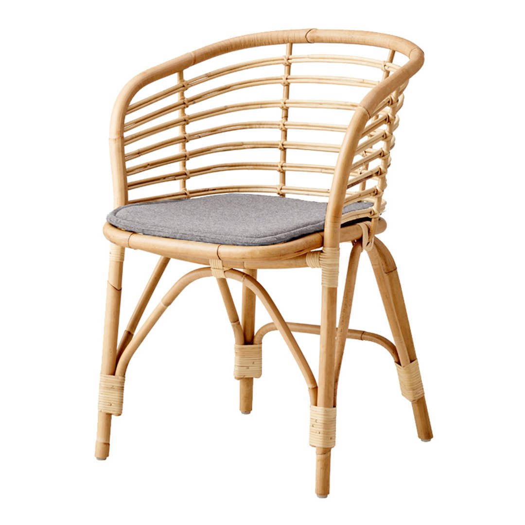 Blend Chair - Modern Indoor Lounge Chair for Living Room, Bedroom & Office - Comfortable Seating for Relaxing & Reading