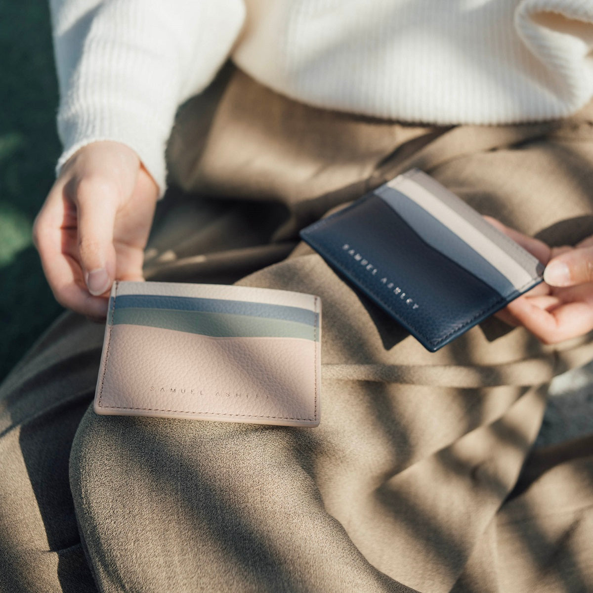 Finley Genuine Leather Card Holder Wallet - Slim RFID Blocking Minimalist Design for Men & Women | Perfect for Everyday Use, Travel & Business