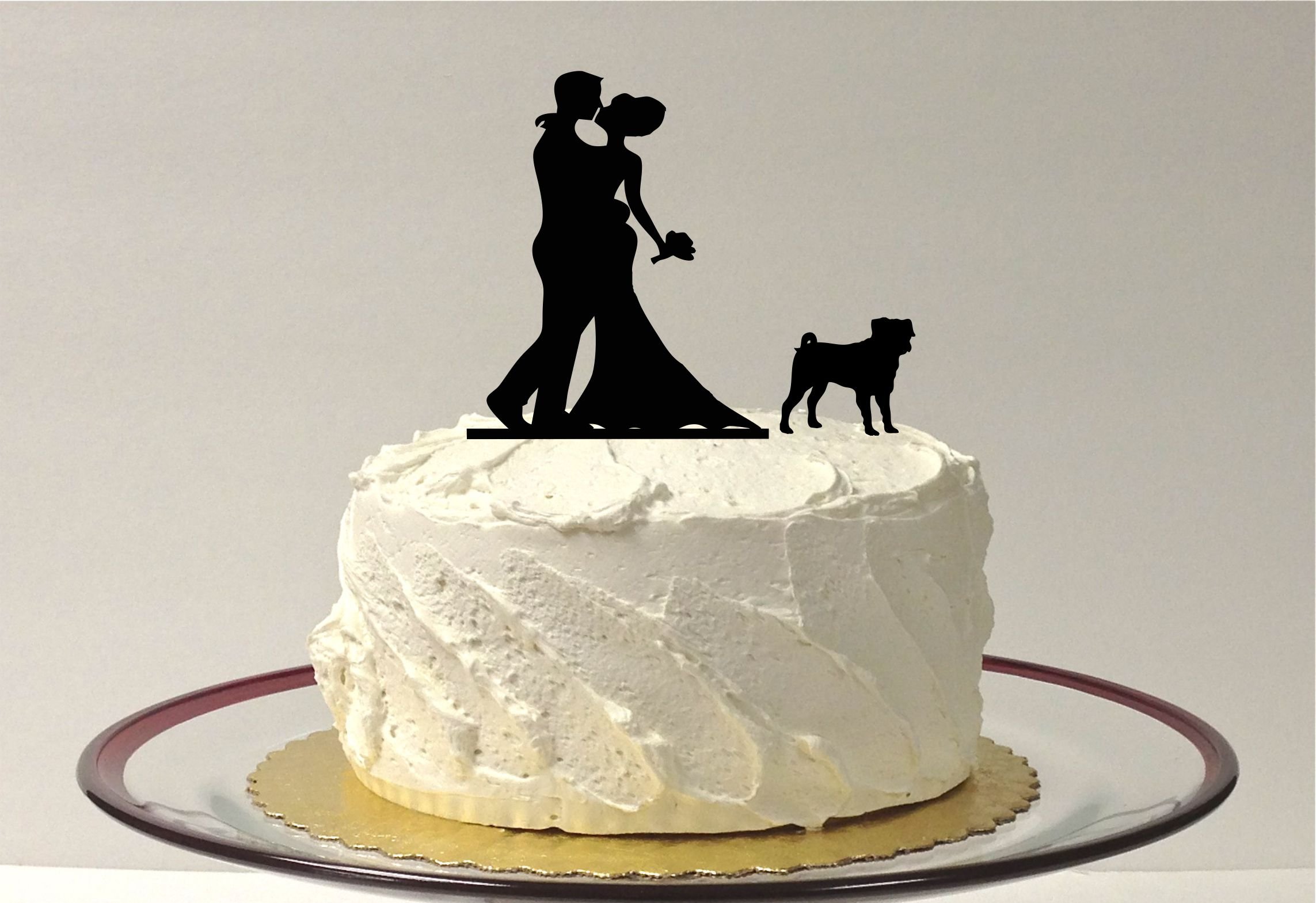Custom Silhouette Wedding Cake Topper with Pet Dog - Personalized Pug Cake Topper for Bride & Groom - Family of 3 Wedding Cake Decoration - Perfect for Dog Lovers & Pug-Themed Weddings