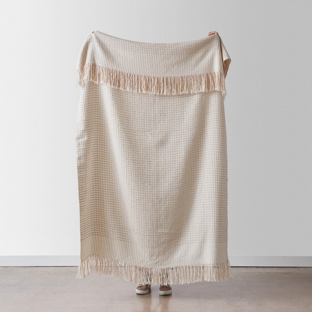 Soft & Warm La Leña Luxe Alpaca Throw Blanket - Premium 100% Alpaca Wool for Cozy Home, Bed & Couch - Perfect for Winter Nights & Gift Giving
