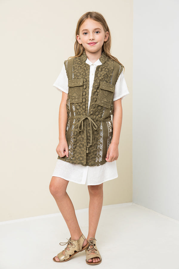 Elegant Sleeveless Lace Vest for Women - Fashionable Summer Layering Piece - Perfect for Weddings, Parties & Casual Outfits