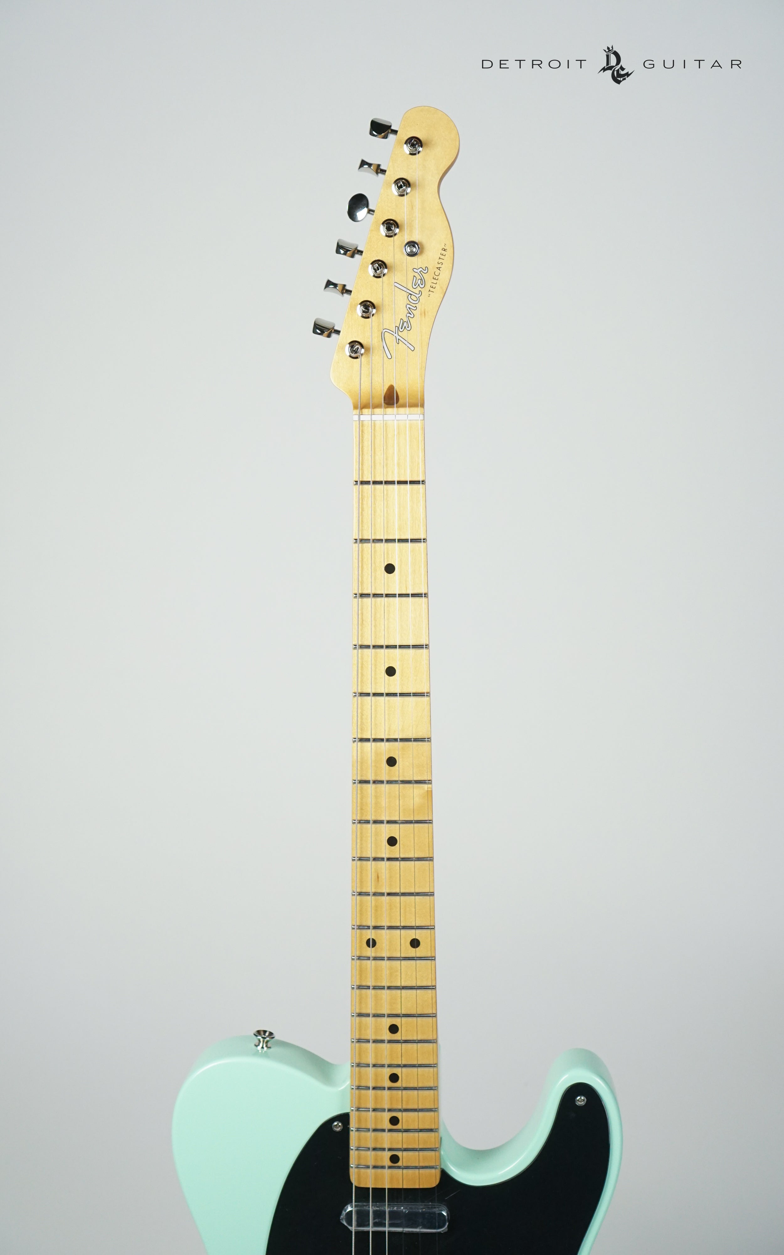 Fender Vintera '50s Modified Telecaster Electric Guitar in Surf Green with Gig Bag - Perfect for Rock, Blues & Vintage Tone Enthusiasts