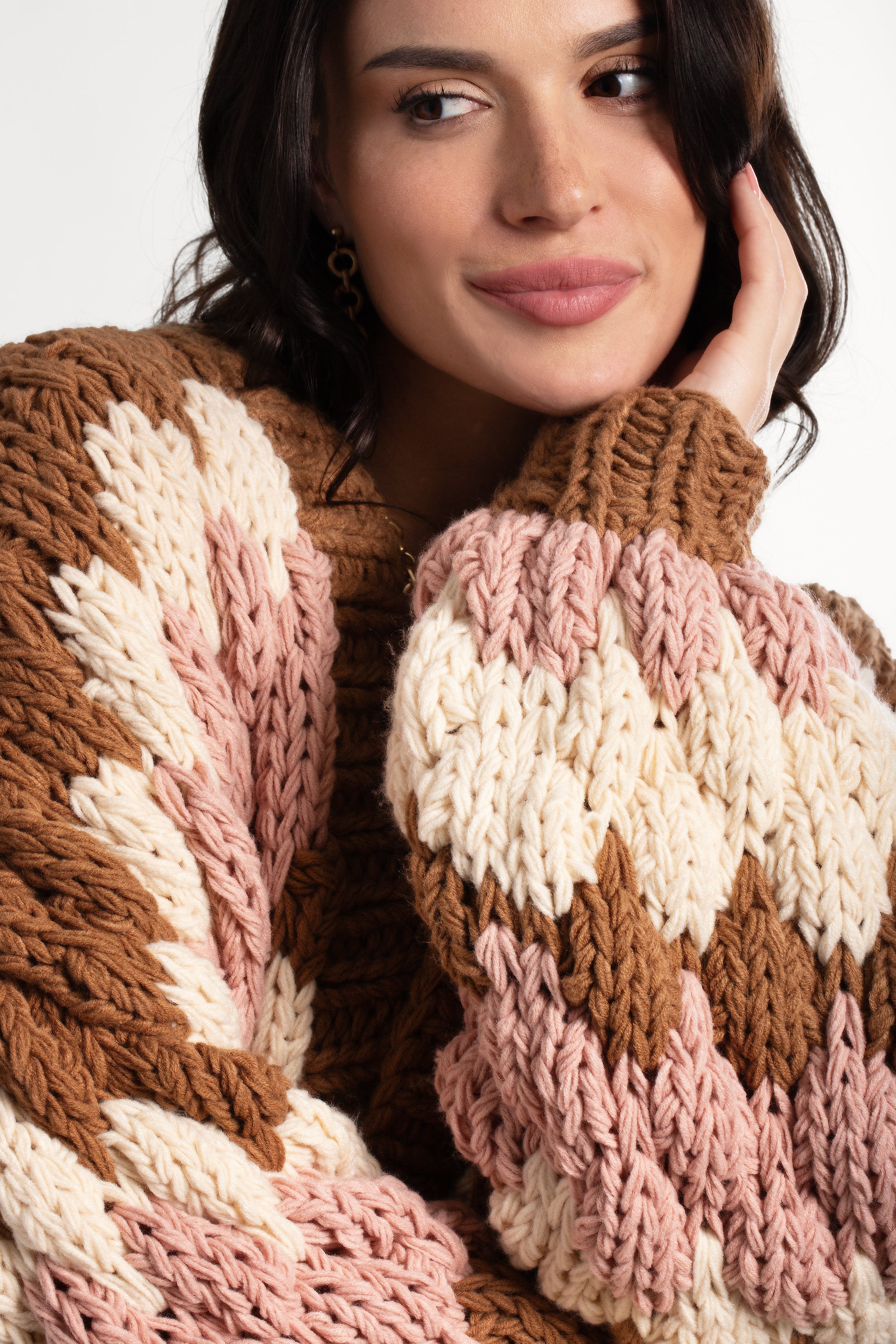 Chunky Knit Cropped Cardigan for Women - Cozy Oversized Sweater for Fall & Winter - Perfect for Layering, Casual Outfits, and Coffee Dates