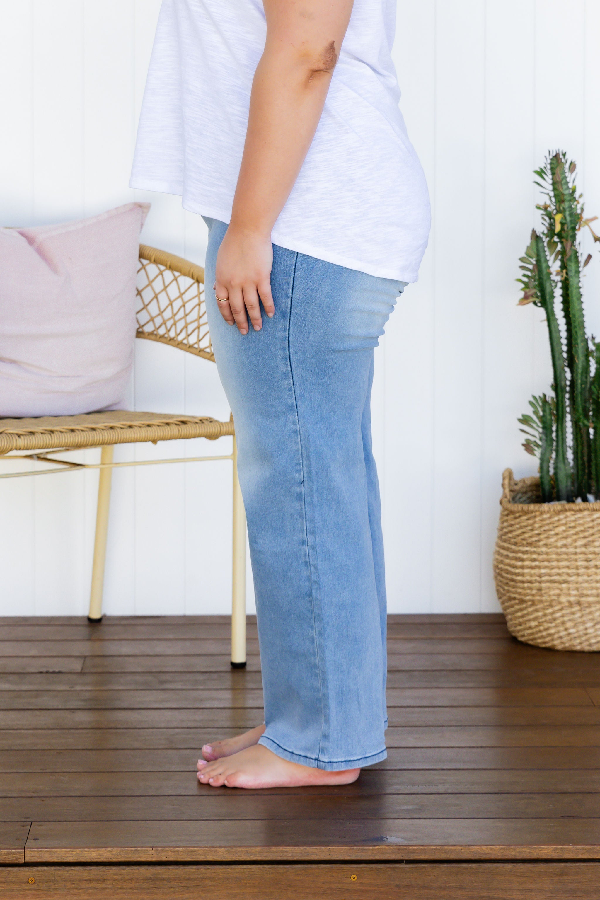 Lara Women's Light Blue Pull-On Stretch Jeans - Comfortable High Waist Skinny Denim Pants for Casual Wear & Everyday Outfits