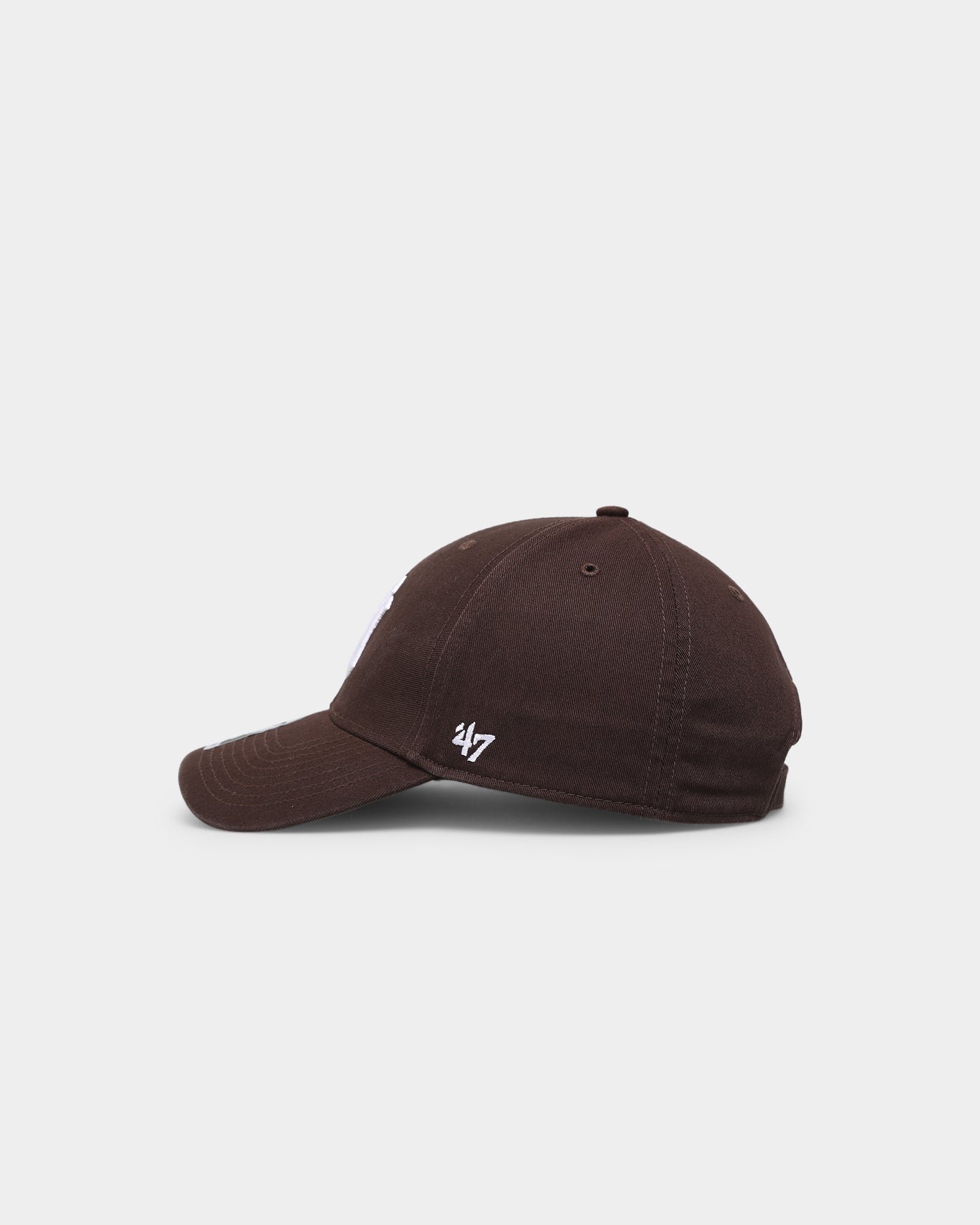 47 Brand New York Yankees Legend Strapback Brown Adjustable Hat - Official MLB Licensed Baseball Cap for Men & Women - Perfect for Games, Streetwear & Fan Collections