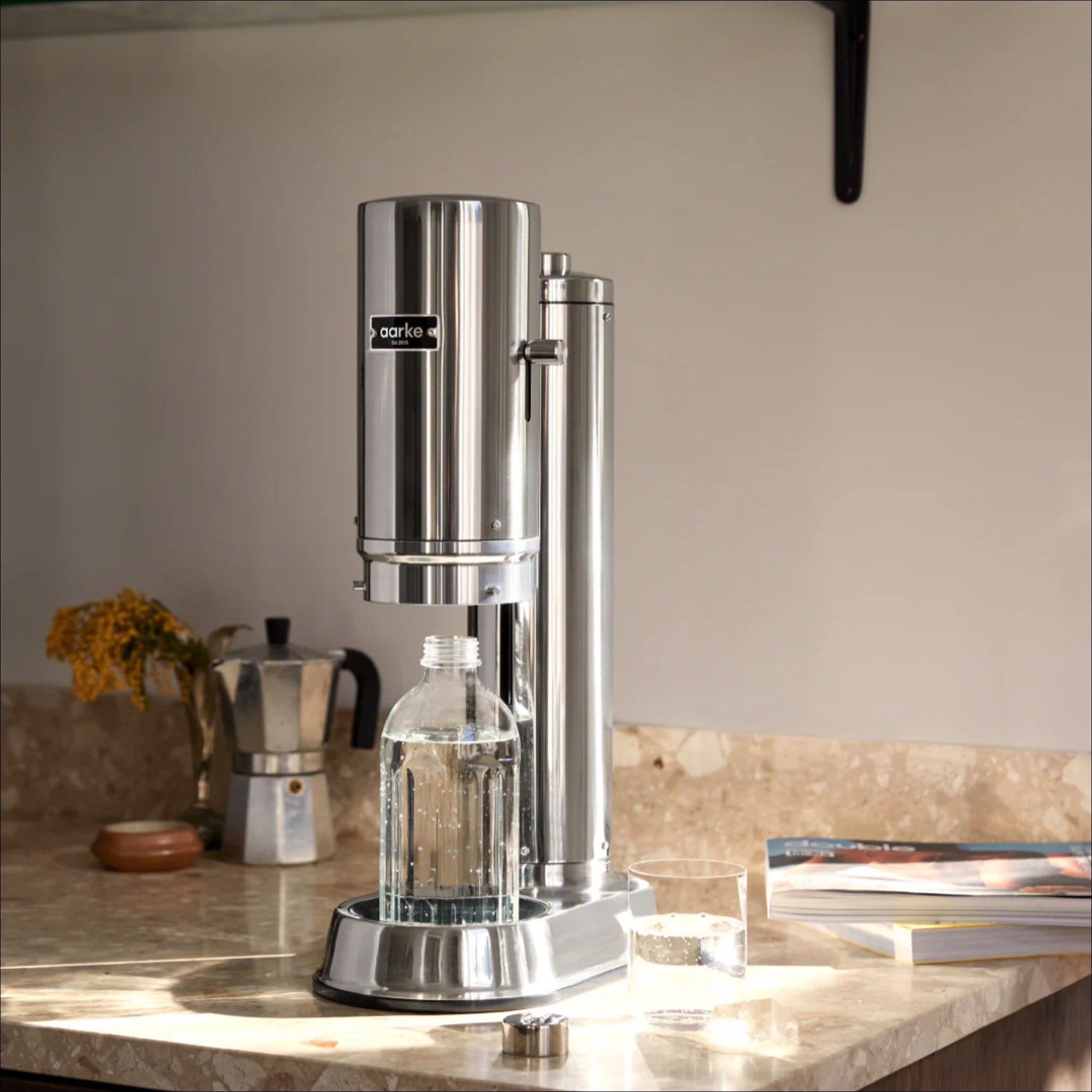 AARKE Carbonator Pro - Premium Stainless Steel Home Soda Maker for Sparkling Water & Cocktails | Perfect for Kitchen, Bar & Party Use
