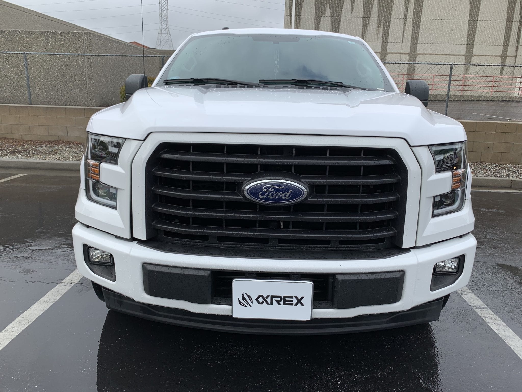 15 17 Ford F150 PRO Series Halogen Projector Headlights Jet Black - Upgrade Your Truck Lighting for Night Driving & Off-Road Adventures