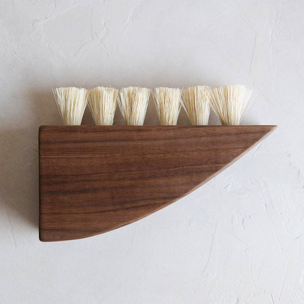 Premium Large Wooden Counter Brush No. MT0971 - Heavy Duty Kitchen Cleaning Tool for Countertops, Stoves & Sinks - Ideal for Restaurants, Bakeries & Home Use