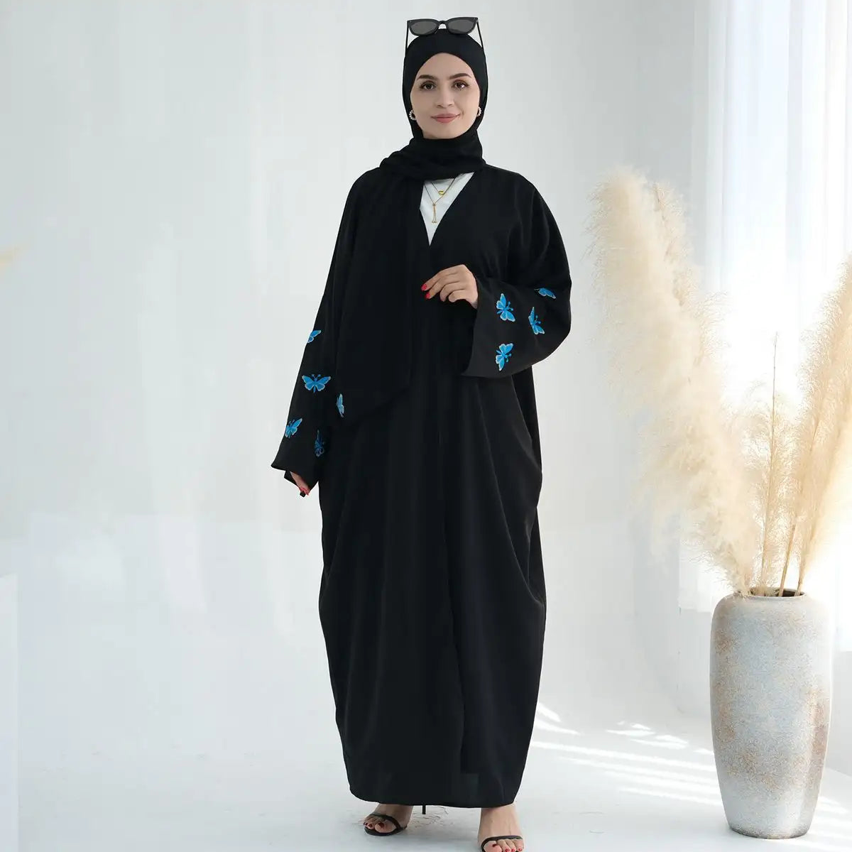 Elegant Butterfly Embroidery Cardigan Open Abaya Dress - Flowy Muslim Kaftan Cover Up for Women, Perfect for Prayer, Mosque, and Special Occasions