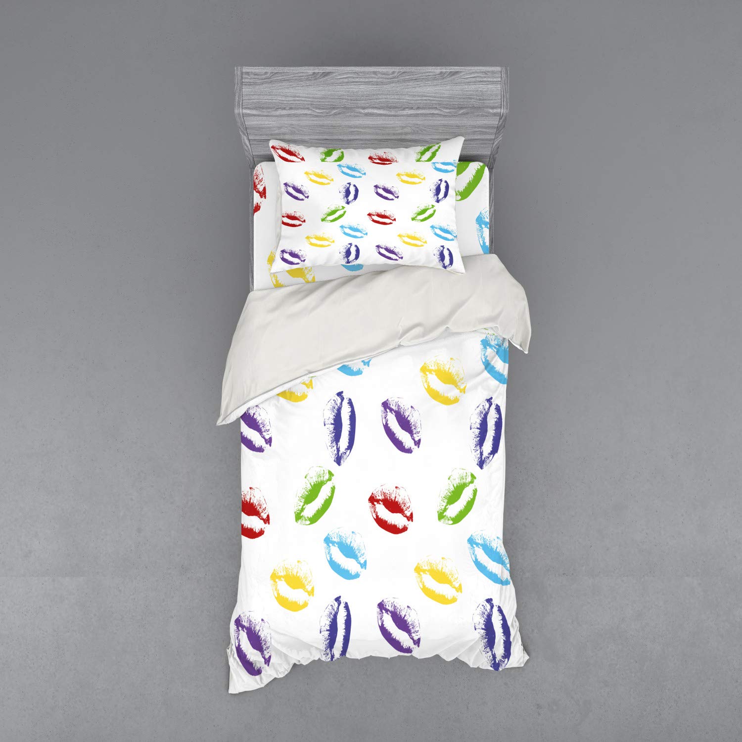 Ambesonne Colorful Duvet Cover Set - Makeup Cosmetics Themed Lipstick & Kisses Feminine Art, 3-Piece Bedding Set with Sham & Fitted Sheet, Twin XL Size, Vibrant Multicolor | Perfect for Women's Bedroom Decor, Teen Girl Room, Makeup Lover Gift