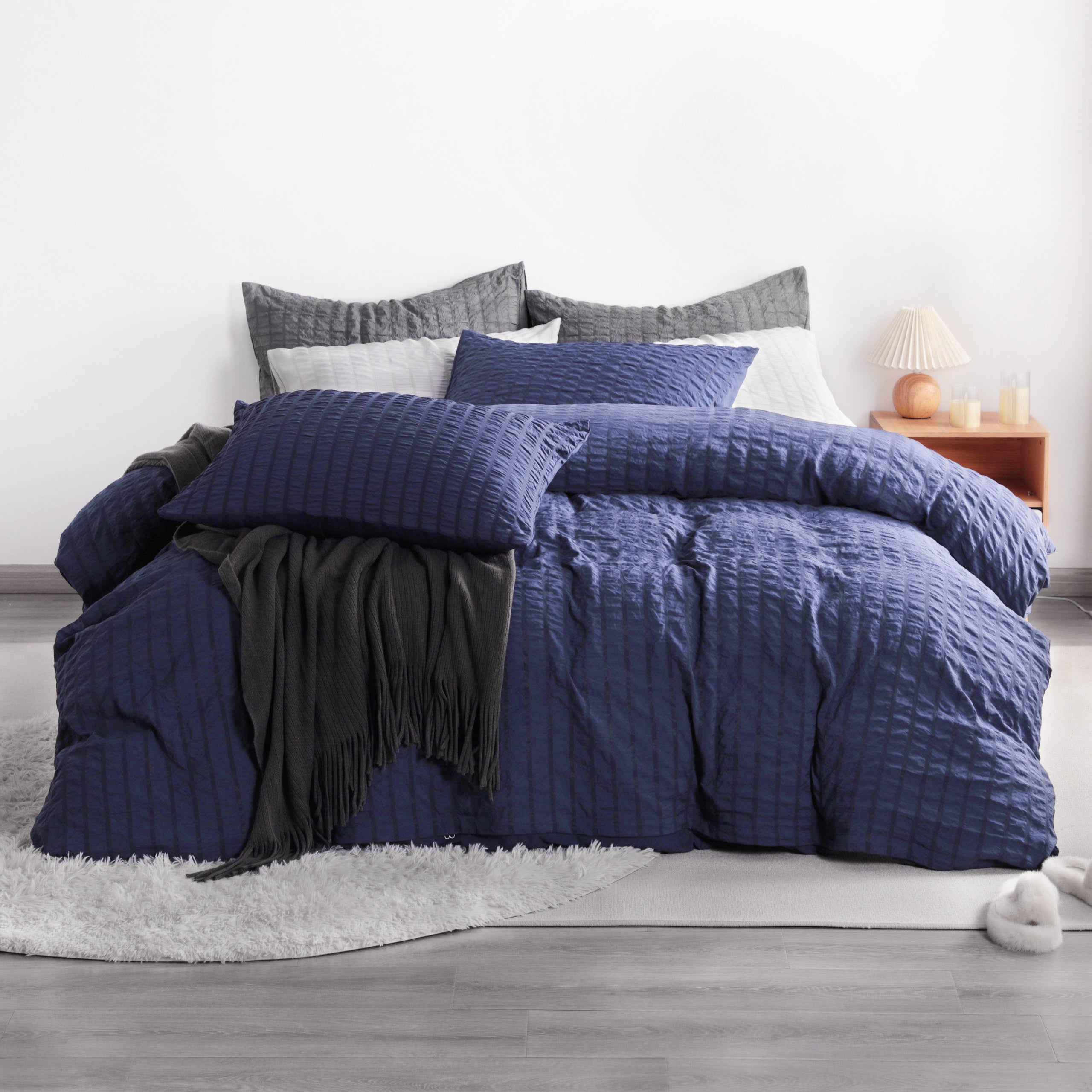 2/3 Pieces Breathable Seersucker Textured Duvet Cover Set - Soft & Lightweight Bedding for Summer - NTBAY® | Perfect for Guest Rooms, Dormitories & Hot Sleepers