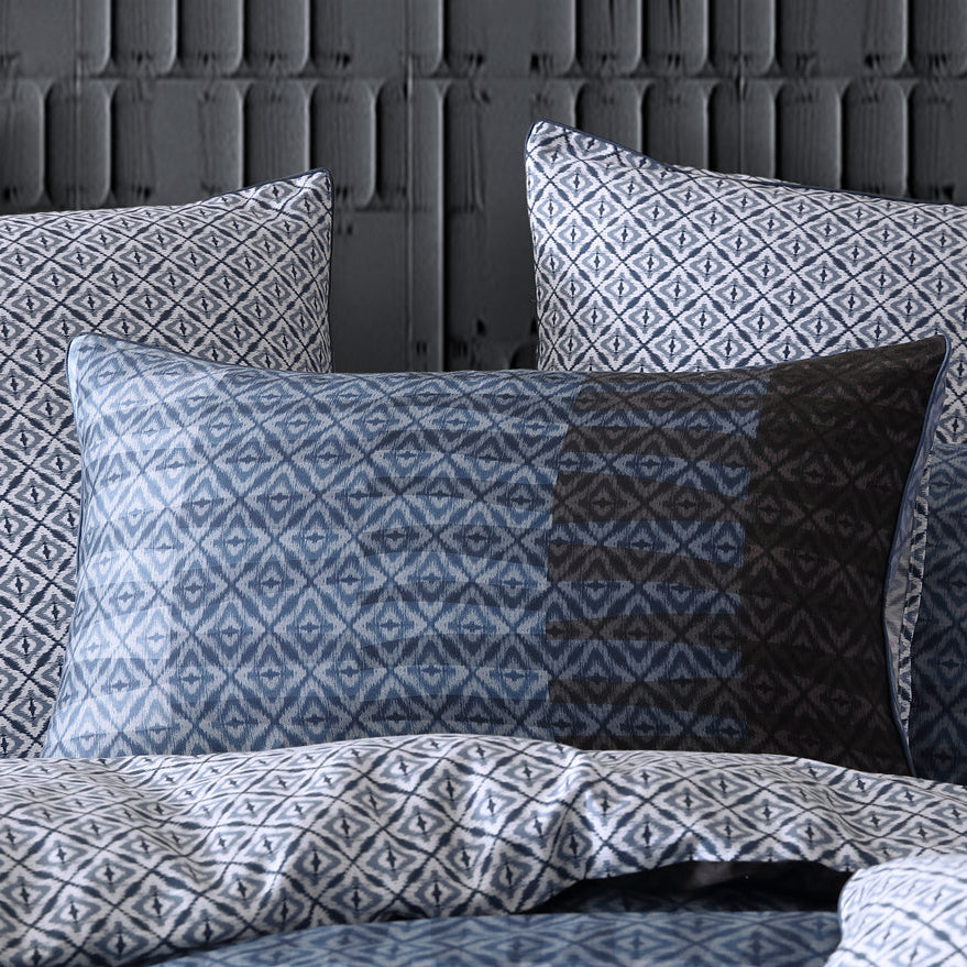 Kyuss Quilt Cover Set by Logan & Mason | Premium Bedding Collection for Modern Bedrooms | Perfect for Master Bedroom, Guest Room & Dorm Decor