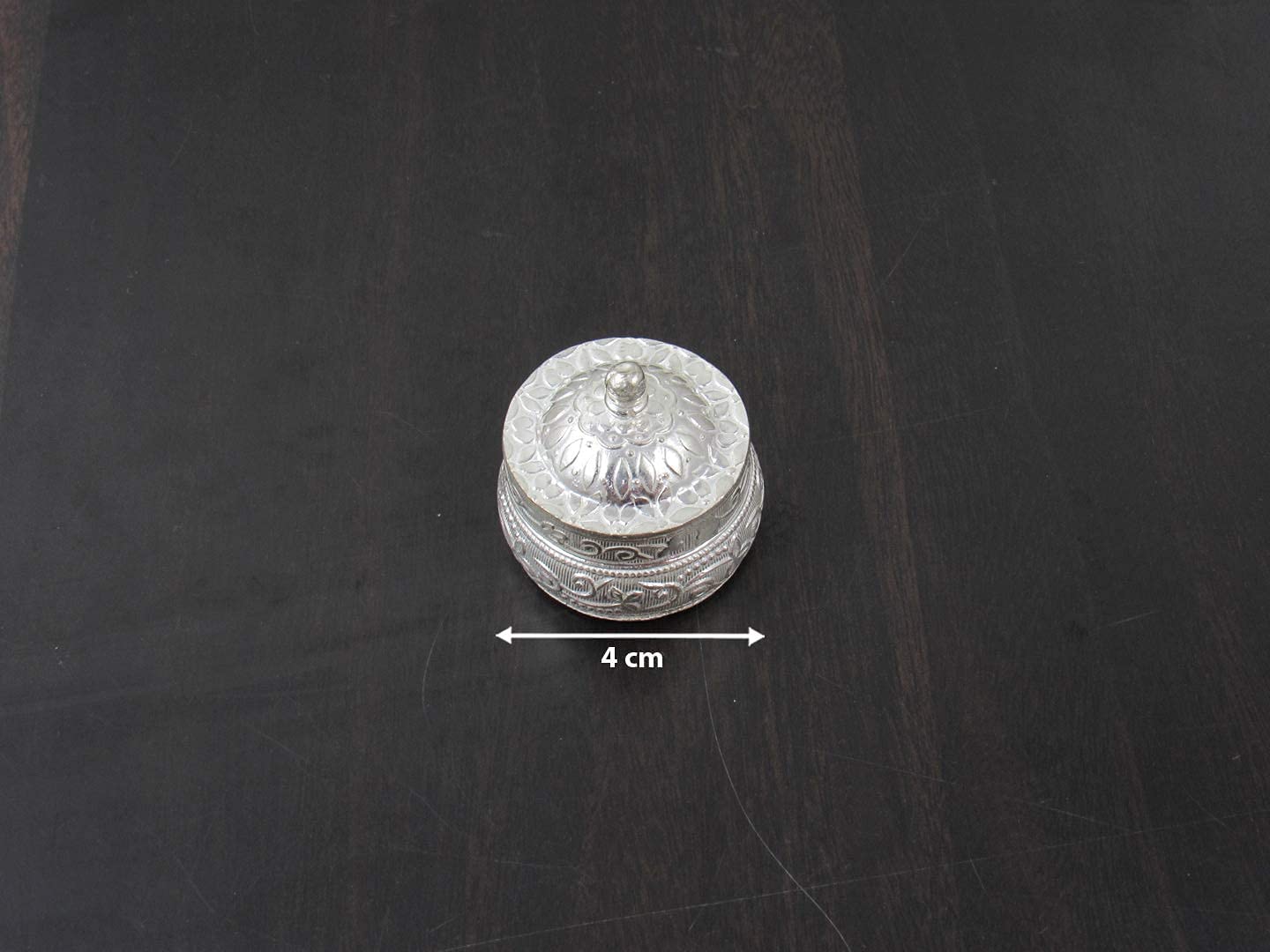 Premium German Silver Round Sindoor Dabbi with Lid - Traditional Indian Kumkum Box for Pooja, Wedding & Festivals (Pack of 5) - Perfect for Diwali Gifts, Baby Showers & Home Decor with Free Potli Bags