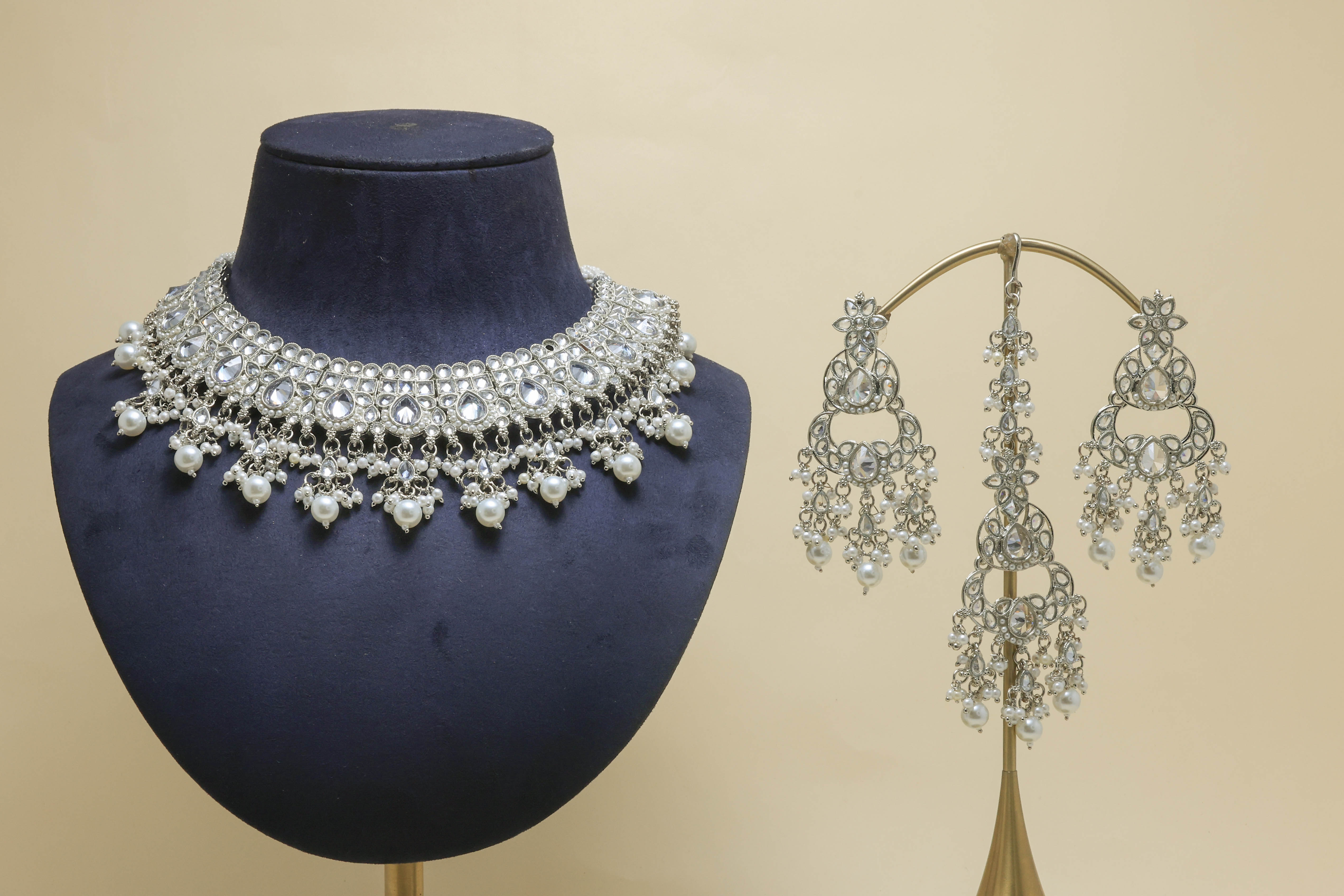 AKSHARA POLKI Full Set Jewelry - Traditional Indian Kundan Necklace, Earrings & Bracelet Set for Weddings, Parties & Festive Occasions
