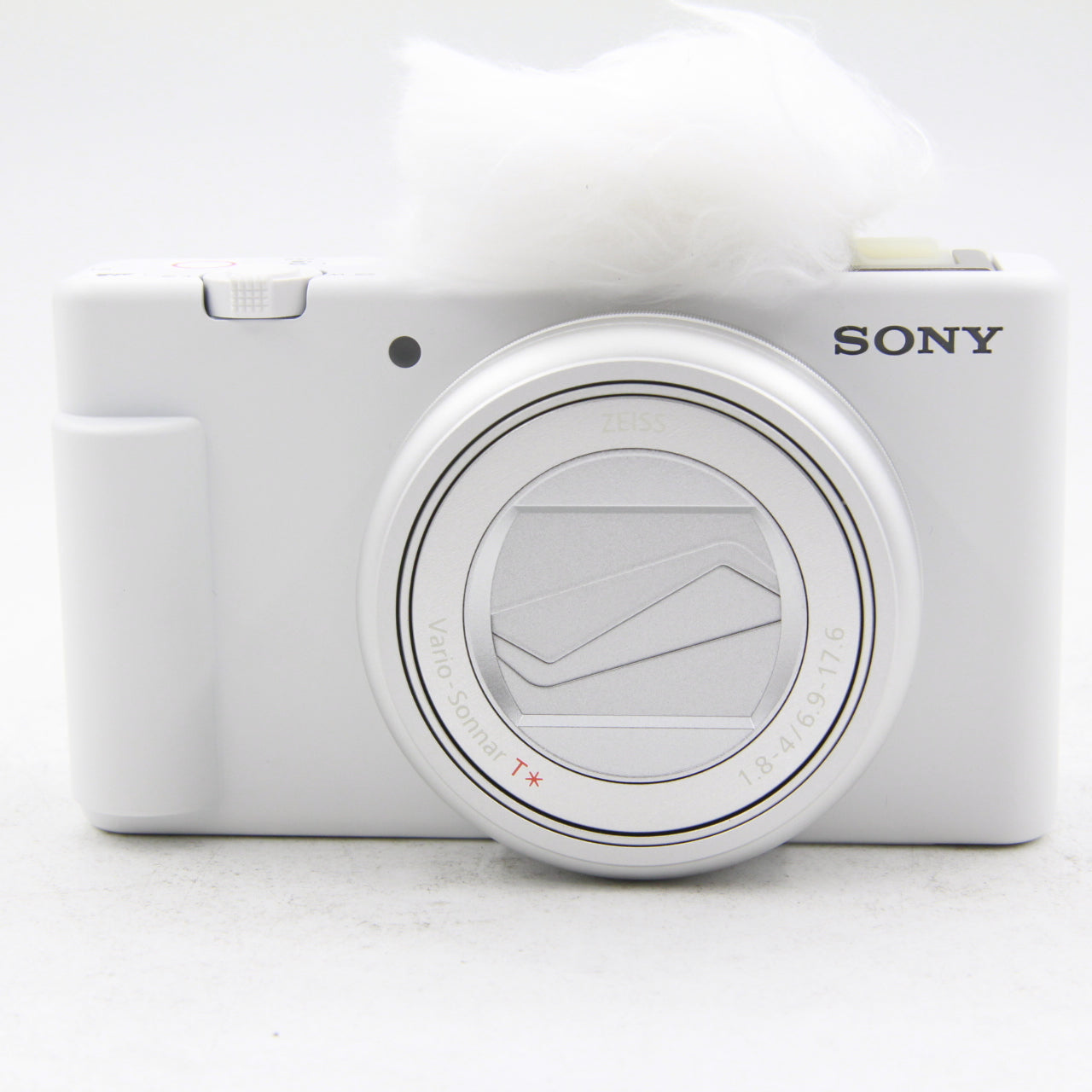 Open Box Sony ZV-1 II Digital Camera (White) - Vlogging, Travel & Content Creation - Like New Condition