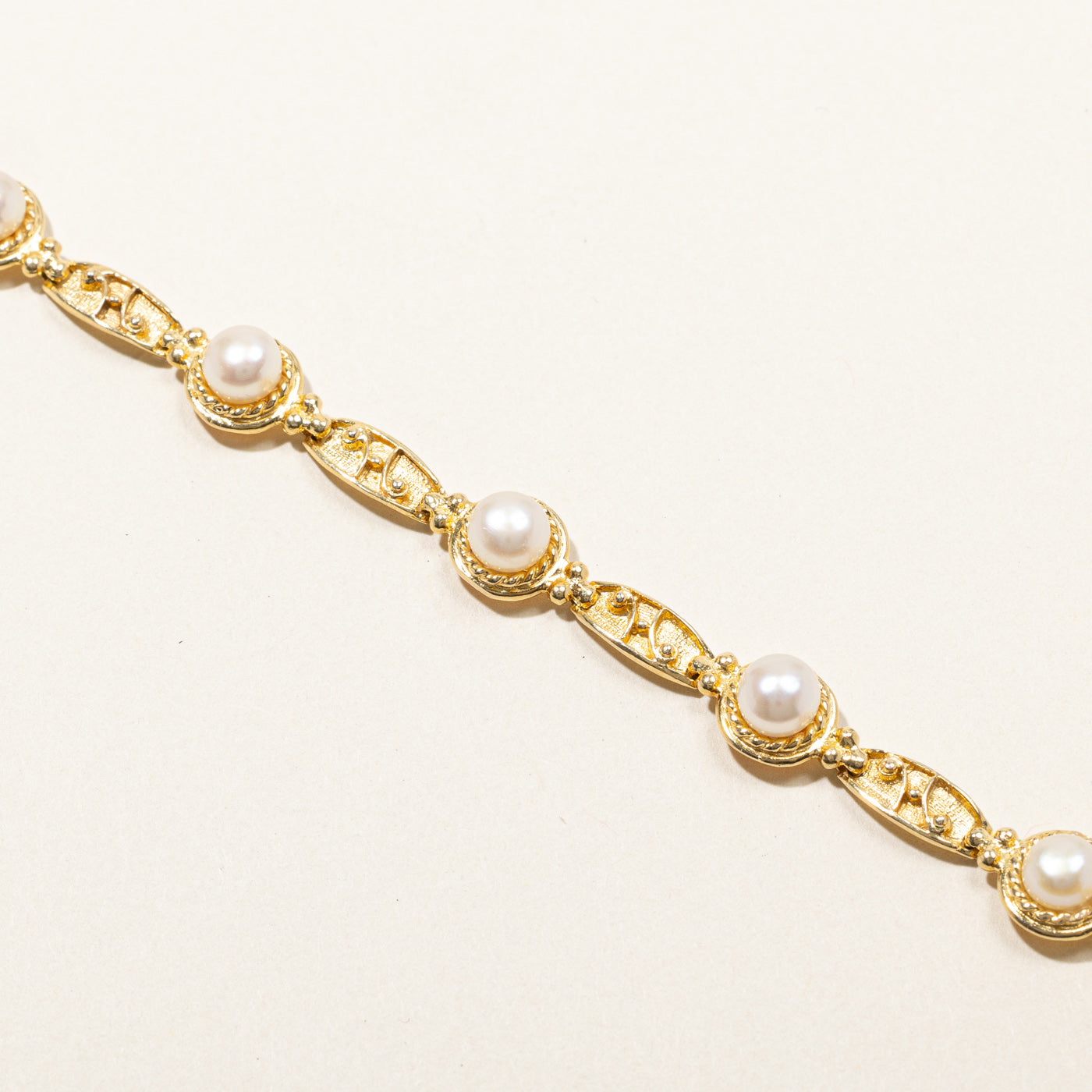 Elegant 7.5 Inch Pearl Chain Bracelet for Women - Classic Beaded Jewelry Gift for Birthday, Anniversary & Special Occasions | Perfect for Weddings, Parties & Everyday Wear