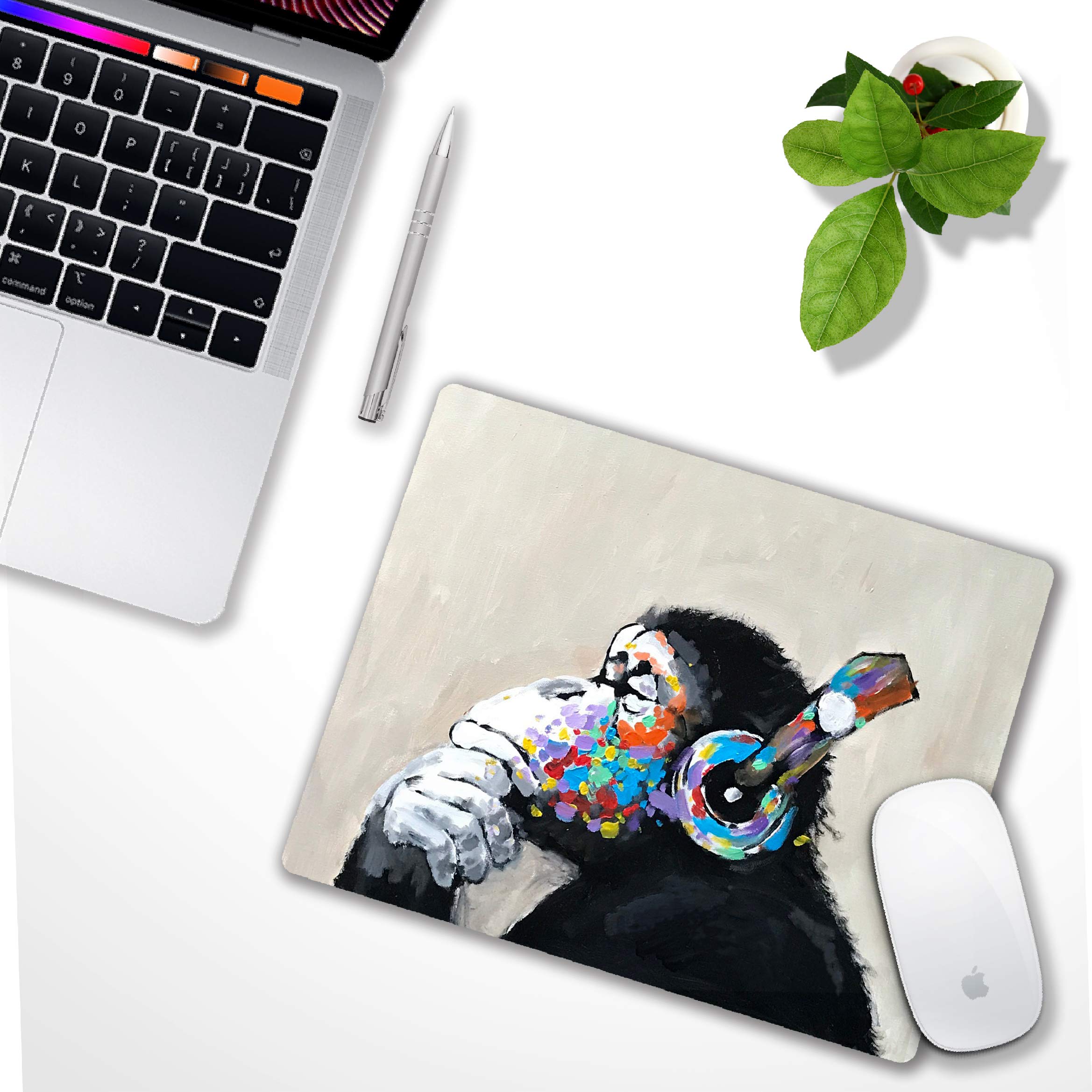 Premium Non-Slip Mouse Pad with Gorilla Oil Painting Graffiti Design - Funny & Durable Desk Accessory for Home & Office Use - Perfect for Gaming, Work & Computer Setup