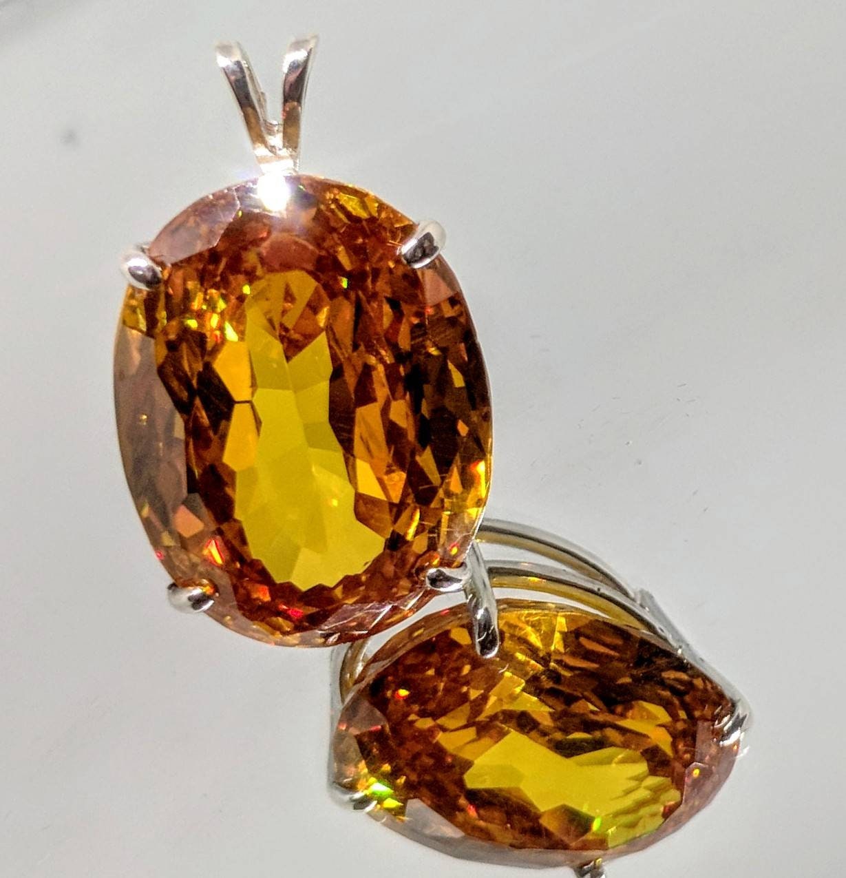 Natural Golden Citrine Pendant - Solid Sterling Silver or 14K White/Yellow/Rose Gold - Large Oval Solitaire VVS Eye-Clean Gemstone for Necklace Jewelry - Perfect for Weddings, Anniversaries & Special Occasions