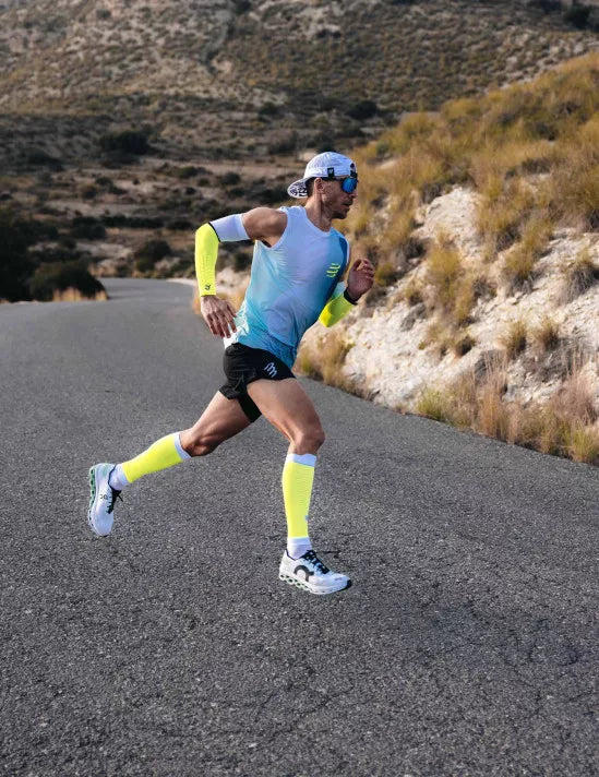Compressport Unisex R2 3.0 Calf Sleeves - Safe Yellow/White | Performance Compression for Running, Cycling & Recovery