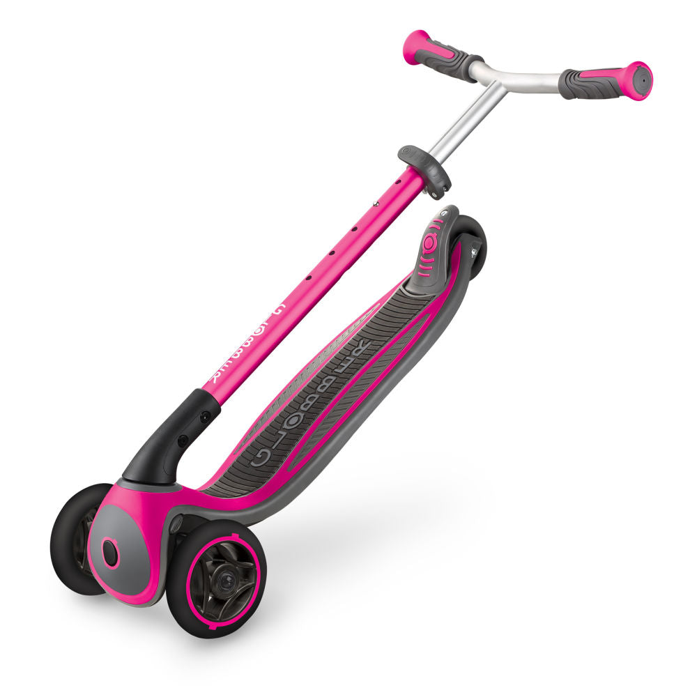 Globber Master Scooter - Premium 3-Wheel Kick Scooter for Kids & Adults - Lightweight, Durable & Adjustable Height - Perfect for Commuting, Outdoor Fun & Neighborhood Rides