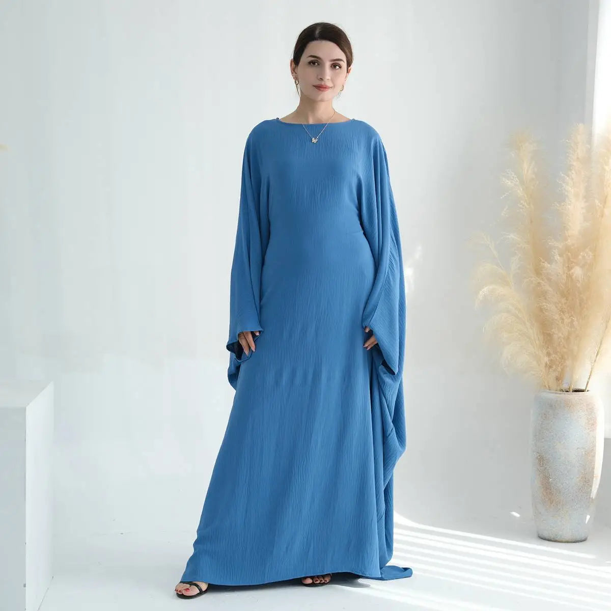 Wrinkle-Free Fabric Batwing Sleeve Farasha Abaya Dress with Inner Belt - Elegant Muslim Women's Prayer Dress for Special Occasions & Daily Wear