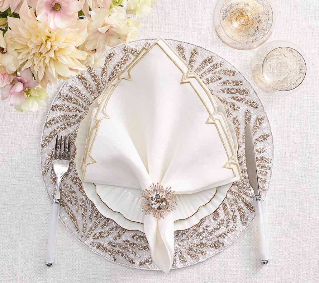 Elegant Champagne & Crystal Napkin Rings Set of 4 - Luxury Tableware for Wedding, Dinner Party & Holiday Decor - Gift Box Included