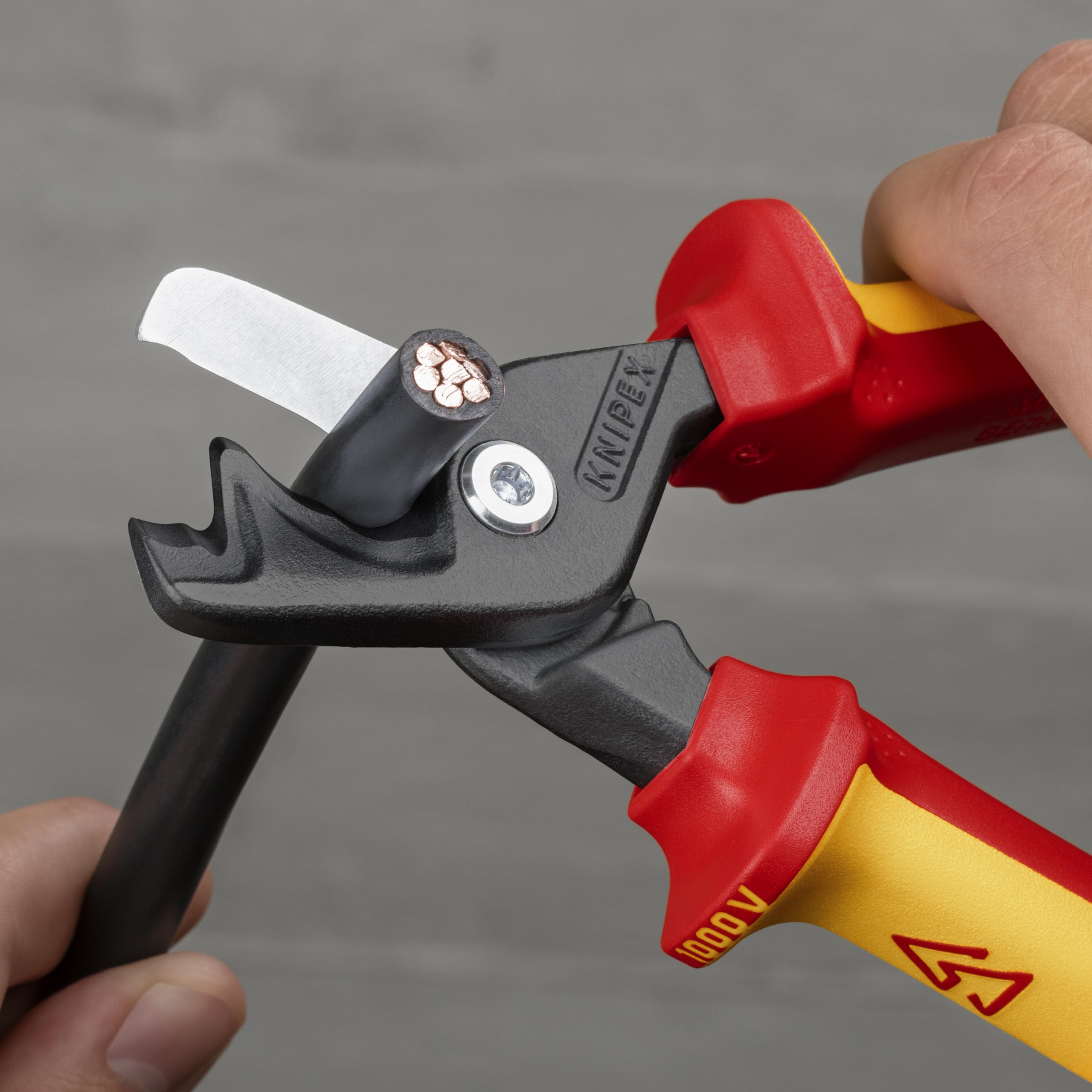 KNIPEX 95 18 225 US StepCut® XL Insulated Cable Shears - 9