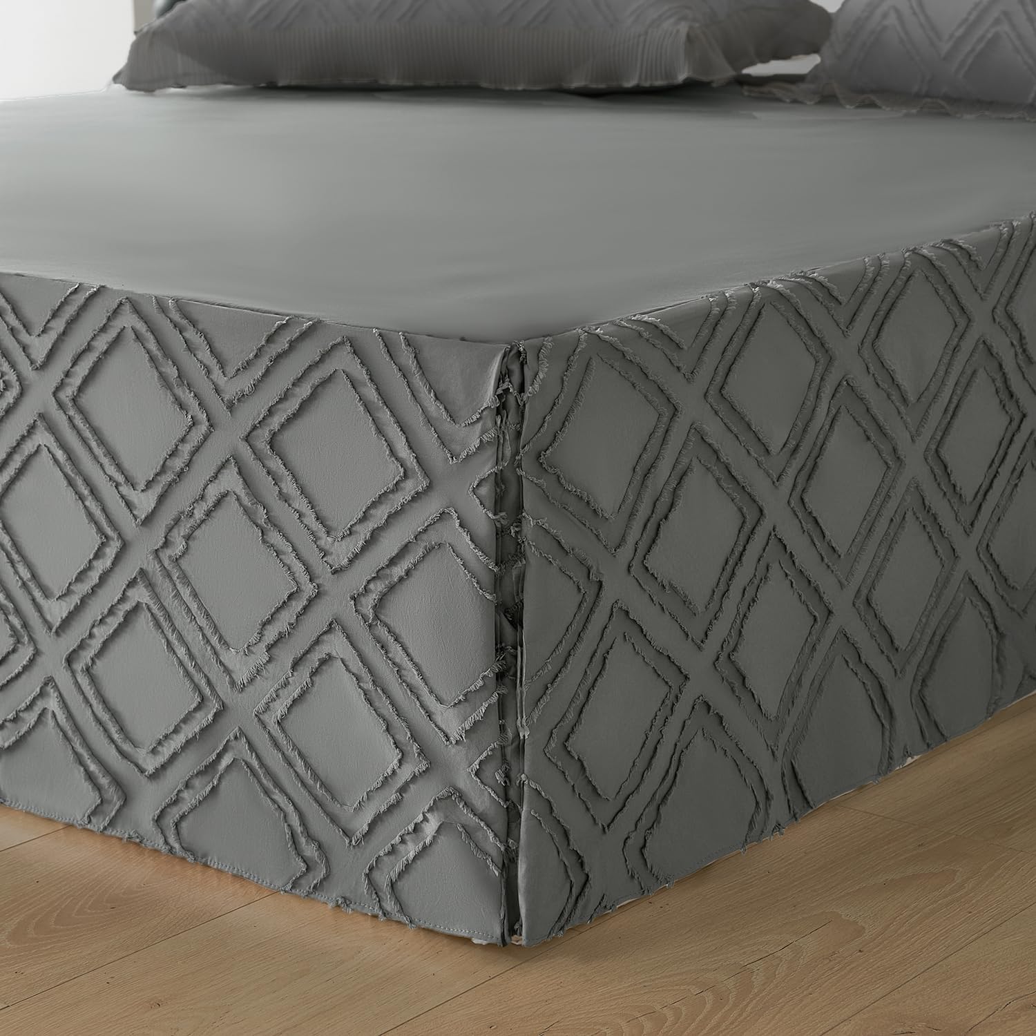 Queen Size Bed Skirt - 14 Inch Drop Hotel Quality Pleated Bed Skirt | Brushed Microfiber Wrinkle & Fade Resistant | Perfect for Master Bedroom, Guest Room & Luxury Hotel Decor (Grey)