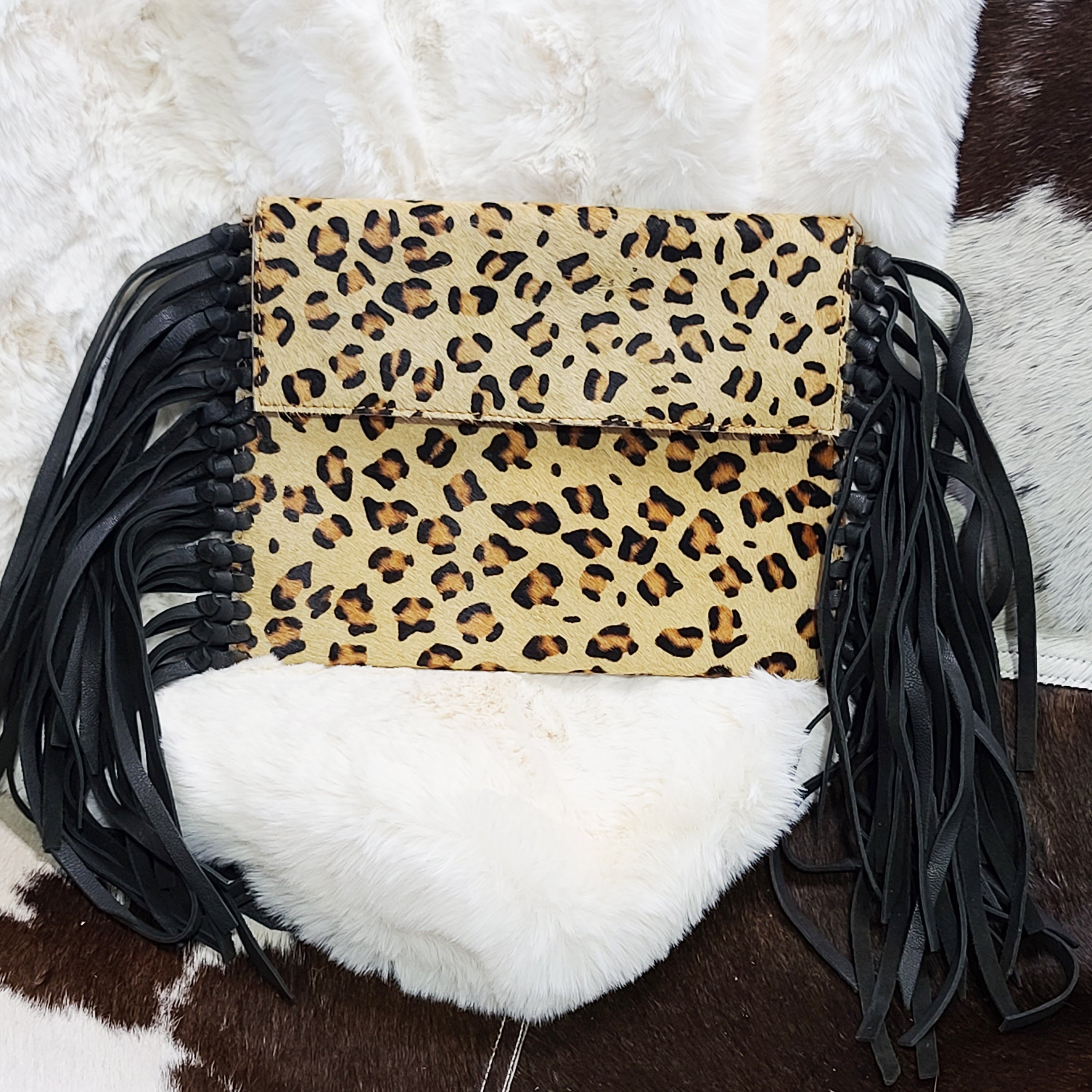 American Darling Fringe Cheetah Print Clutch Purse - Stylish Evening Bag for Women, Perfect for Parties, Weddings & Night Out