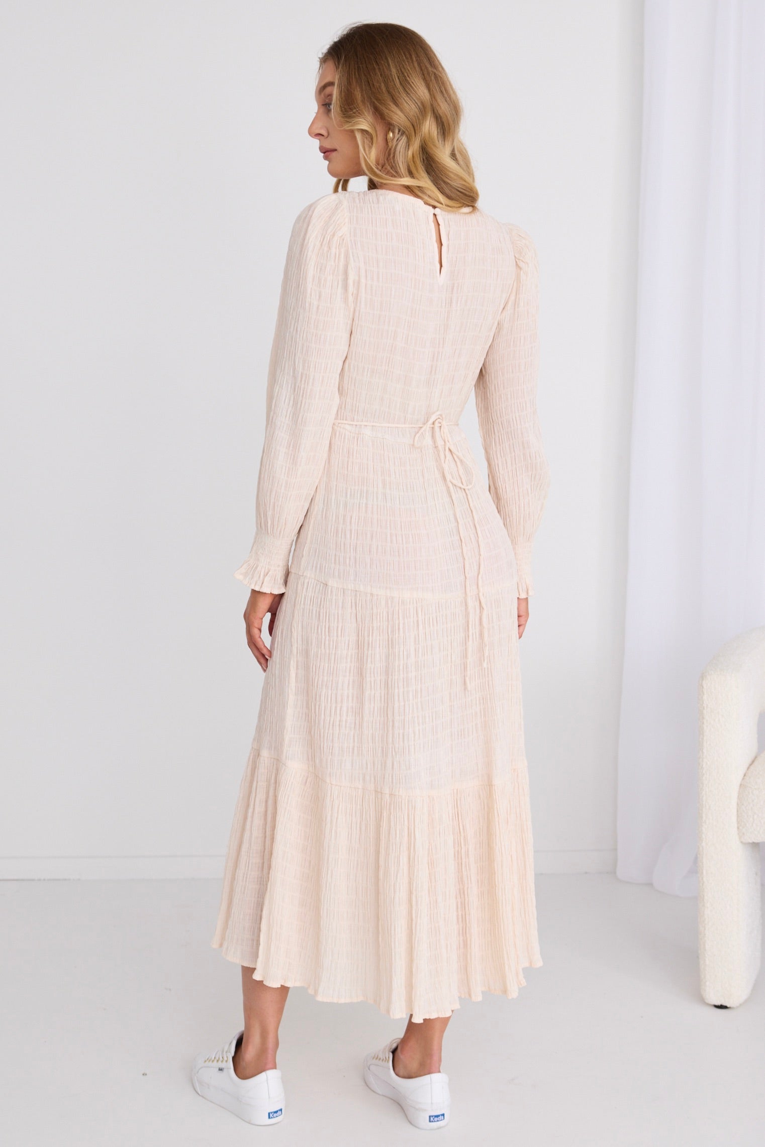 Effortless Ecru Long Sleeve Shirred Tiered Midi Dress for Women - Perfect for Casual Outings, Date Nights & Summer Weddings