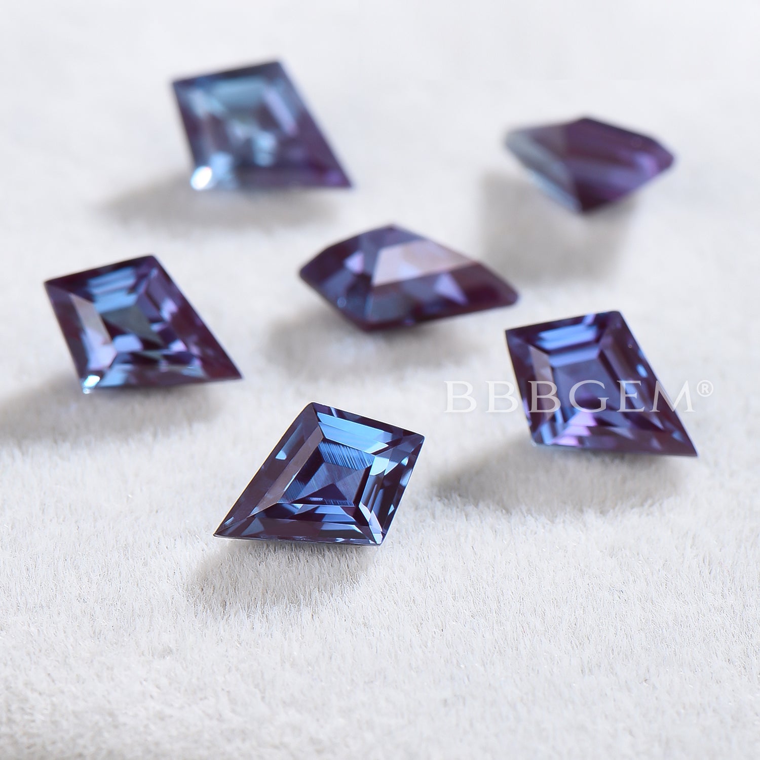 Wholesale Faceted Alexandrite Gemstone - Color Changing Kite Cut Alexandrite for Jewelry Making & Engagement Rings