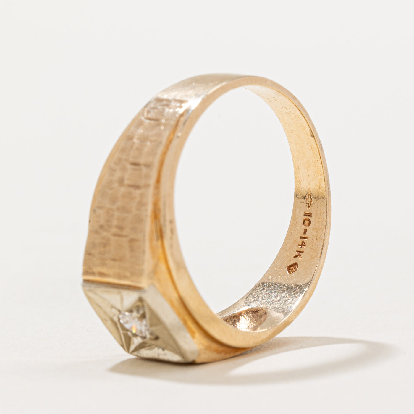 0.10ct Illusion Set Diamond Ring - Size 9.75 | Elegant Wedding Band, Anniversary Gift for Her | Perfect for Proposals, Engagements & Special Occasions
