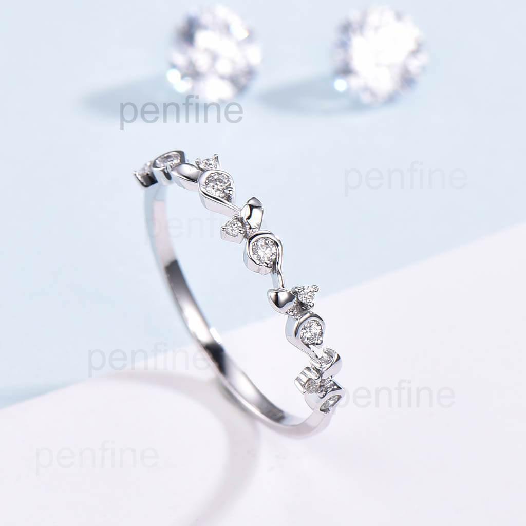 Elegant Diamond Wedding Ring for Women - Dainty Floral Design Engagement Band - Perfect for Bridal, Anniversary & Special Occasions