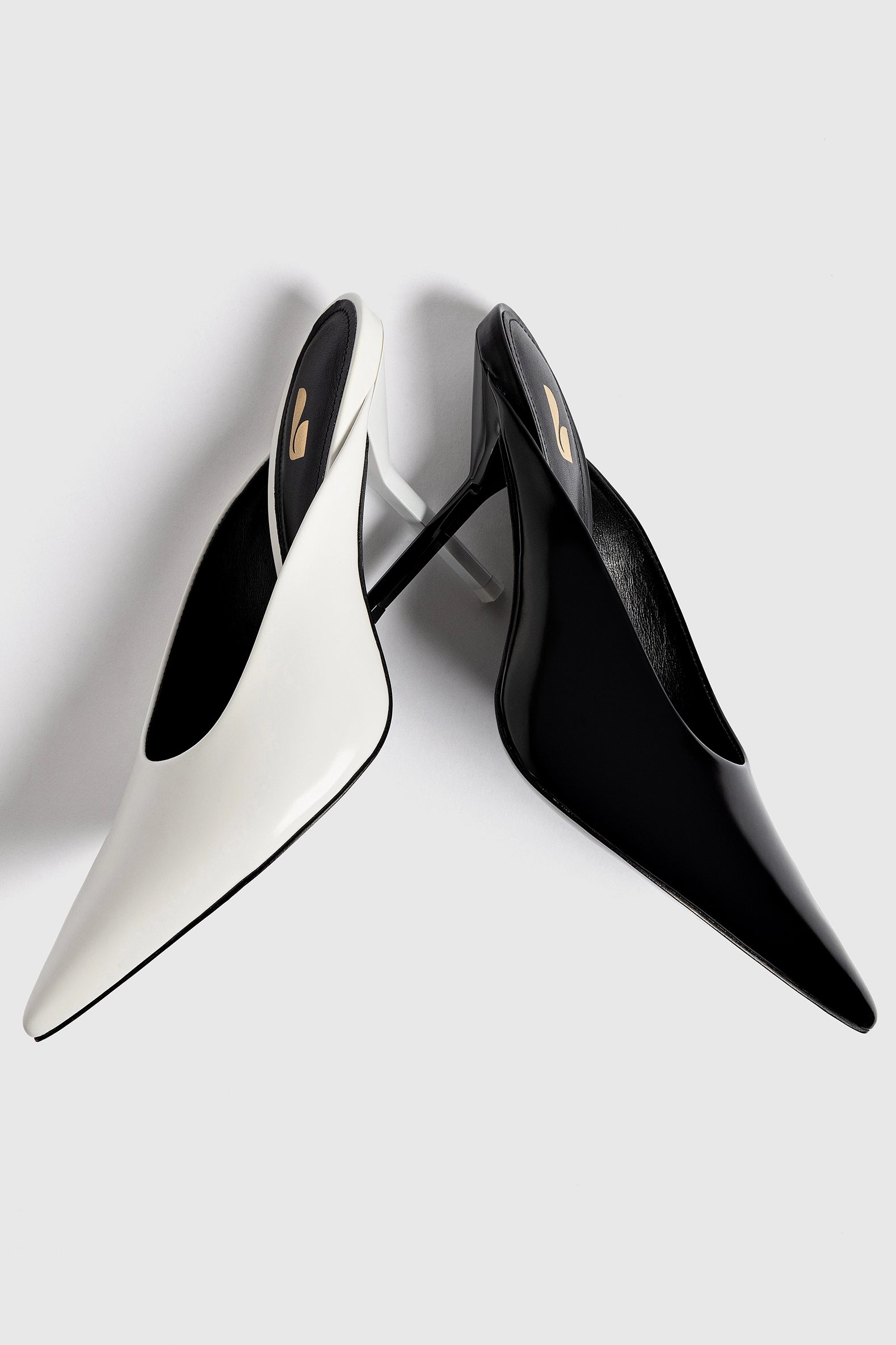 Lova Mule Slippers - Black Patent Leather Women's Shoes for Comfort & Style - Perfect for Home, Office & Casual Wear