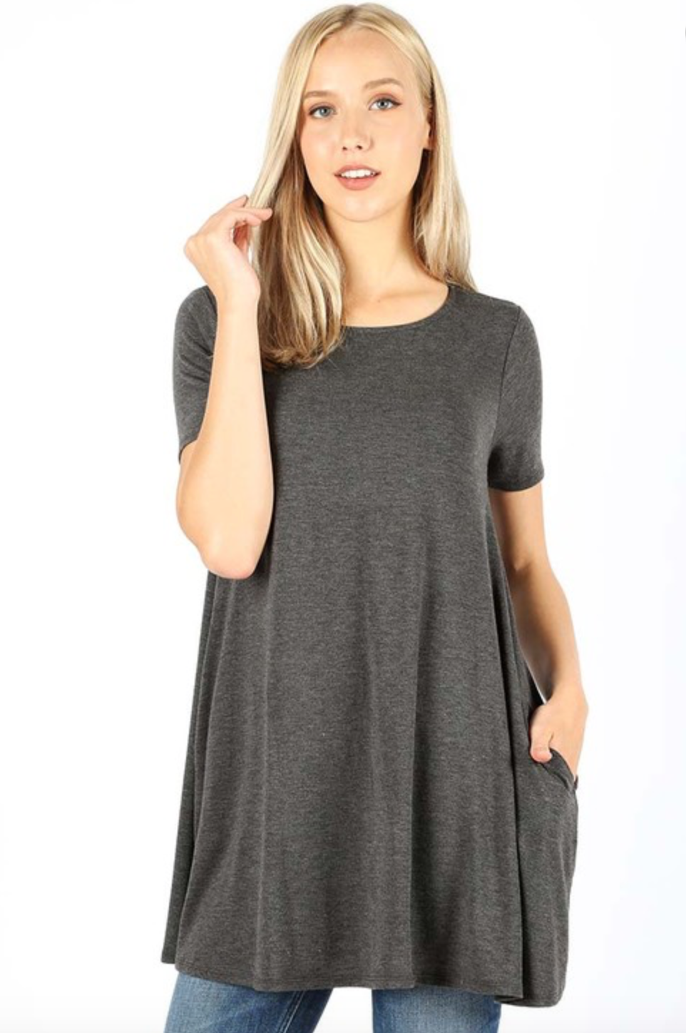 Women's Casual Short Sleeve T-Shirt with Pockets - Comfortable & Stylish Summer Top for Everyday Wear, Outings, and Travel
