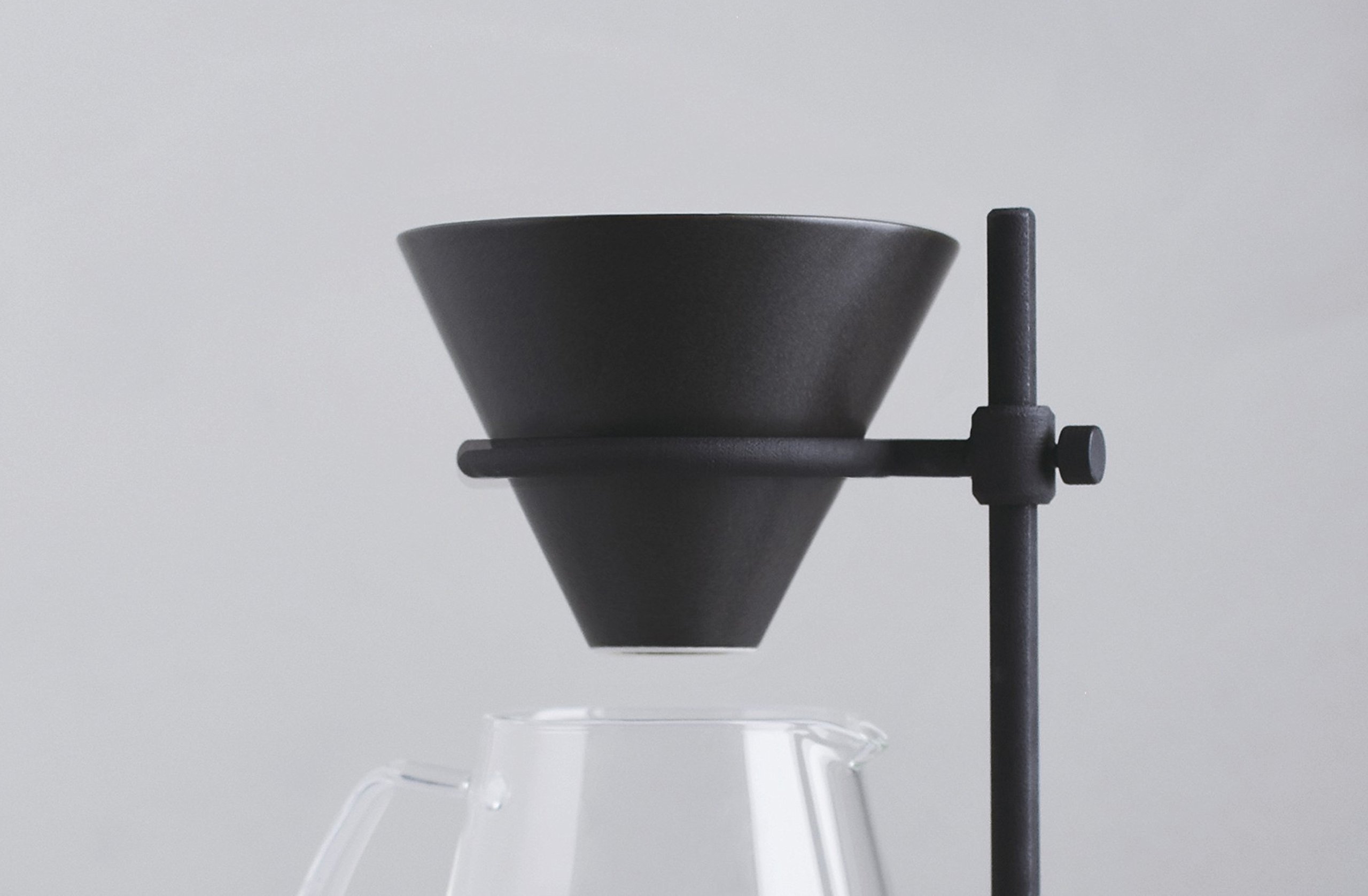 KINTO 27573 SCS-S04 4-Cup Coffee Brewer Stand Set - Dishwasher Safe, Perfect Gift for Coffee Lovers - Ideal for Home, Office, and Kitchen Use