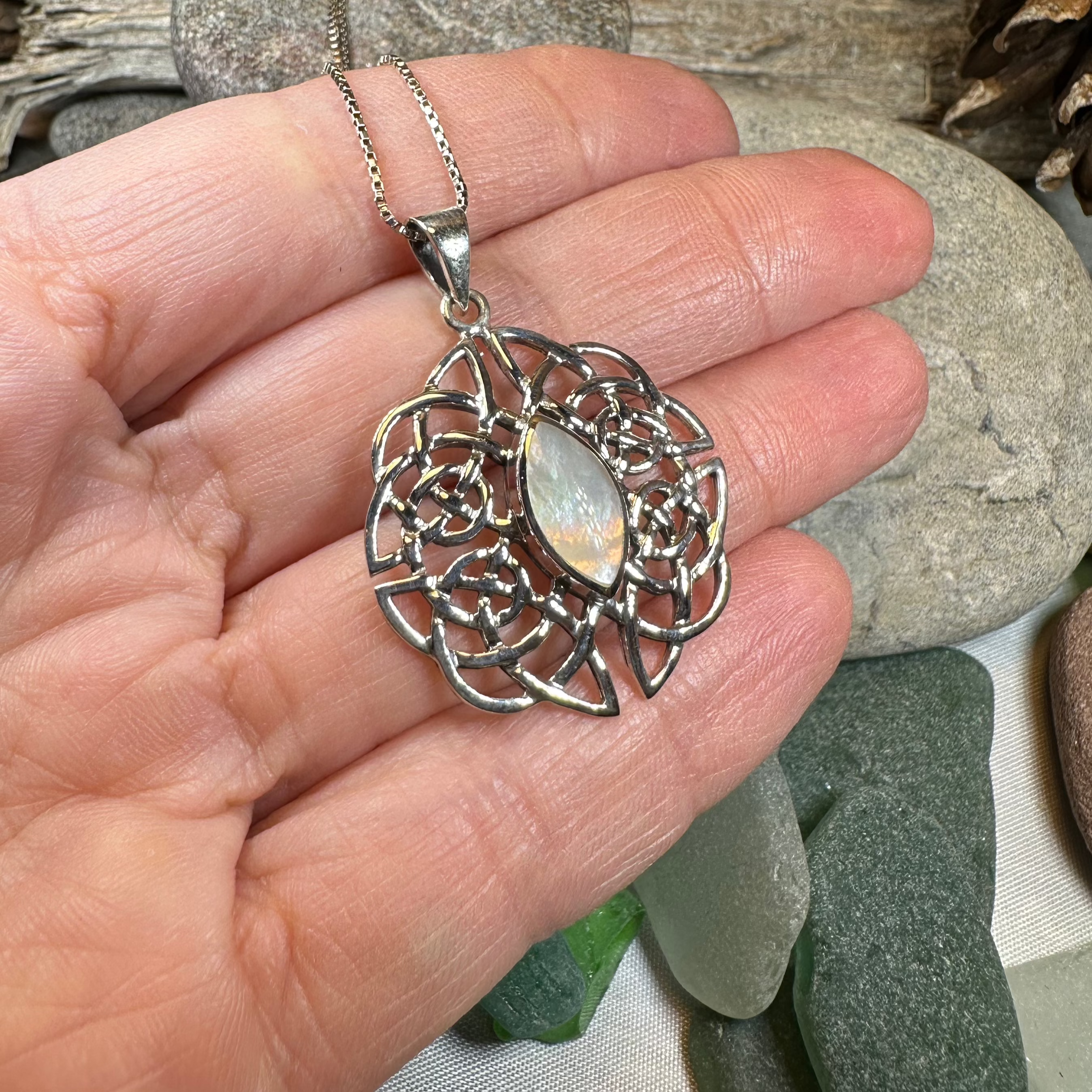 Celtic Knot Necklace for Women - Elegant Cassandra Pendant with Irish Symbolism | Perfect for Gifts, Weddings & Special Occasions
