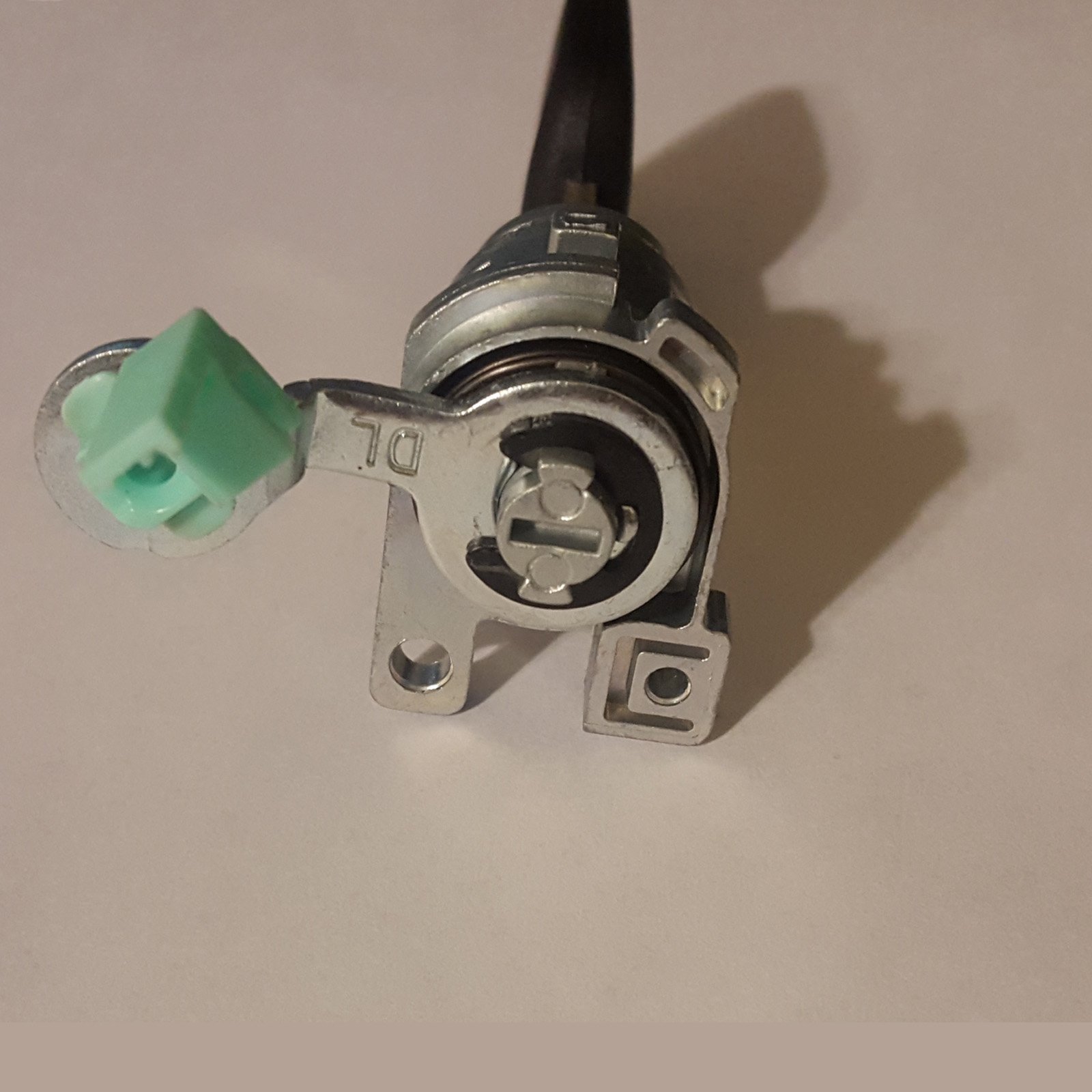 2006 Honda Accord 4-Door Replacement Lock Cylinder with Matching Key - Secure Your Vehicle & Prevent Theft