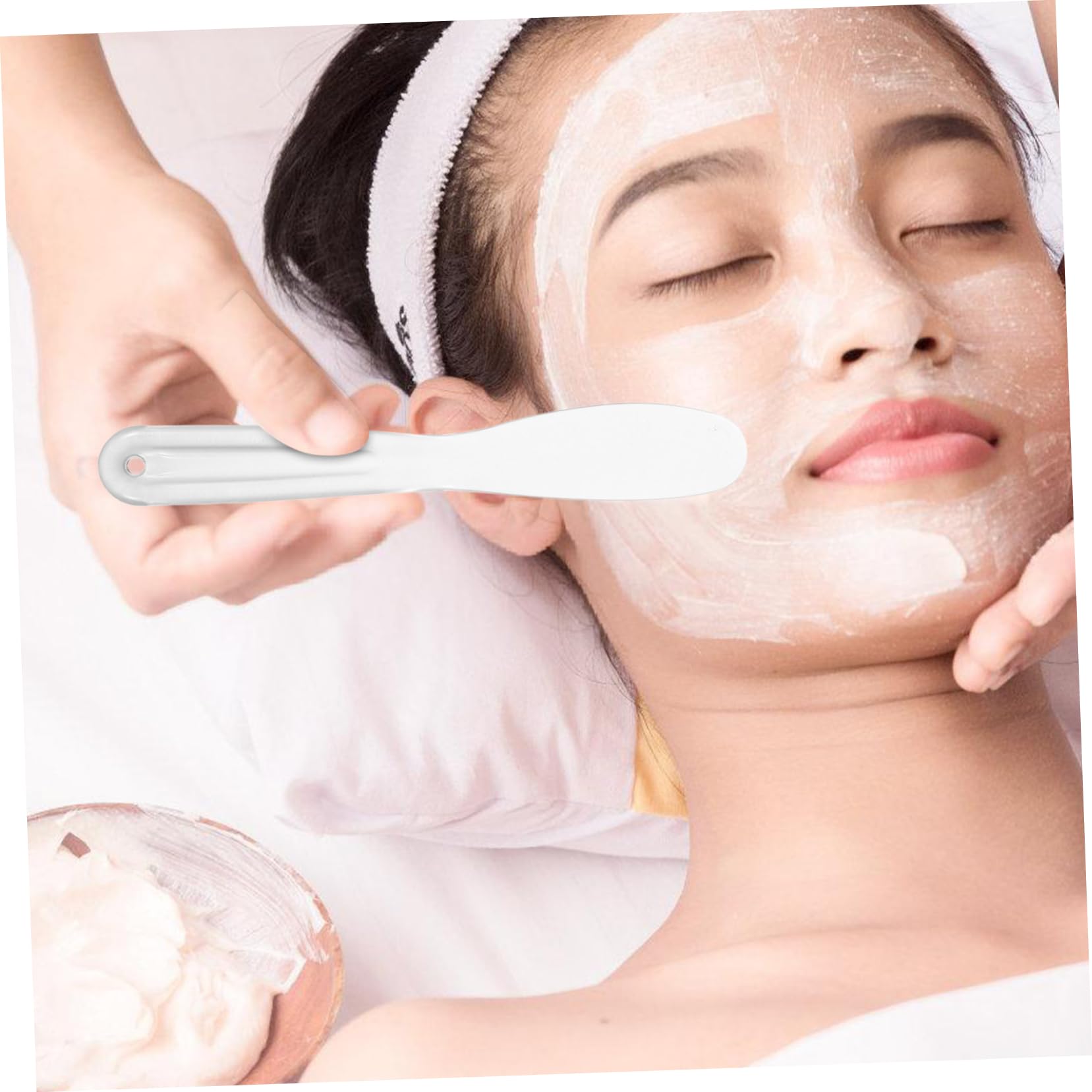 Professional Plastic Face Scraper & Jelly Mask Spatula - Beauty Cosmetic Mixing Spoon for Creams, Serums & DIY Skincare - Perfect for Facial Treatments, At-Home Spa & Makeup Application