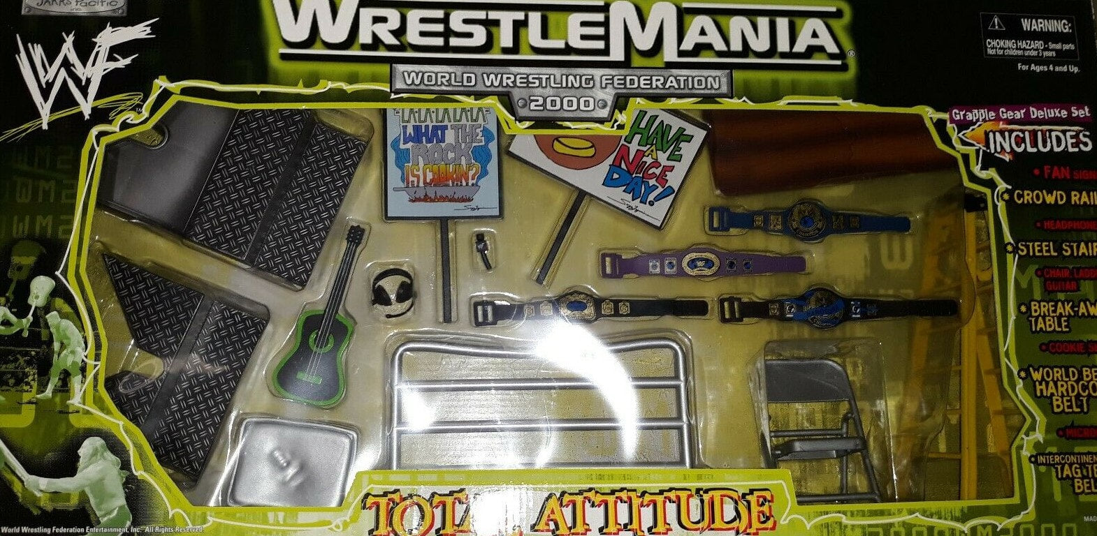 2000 WWF Jakks Pacific Total Attitude Grapple Gear Series Deluxe Wrestling Action Figure Set - Perfect for Collectors and Wrestling Fans